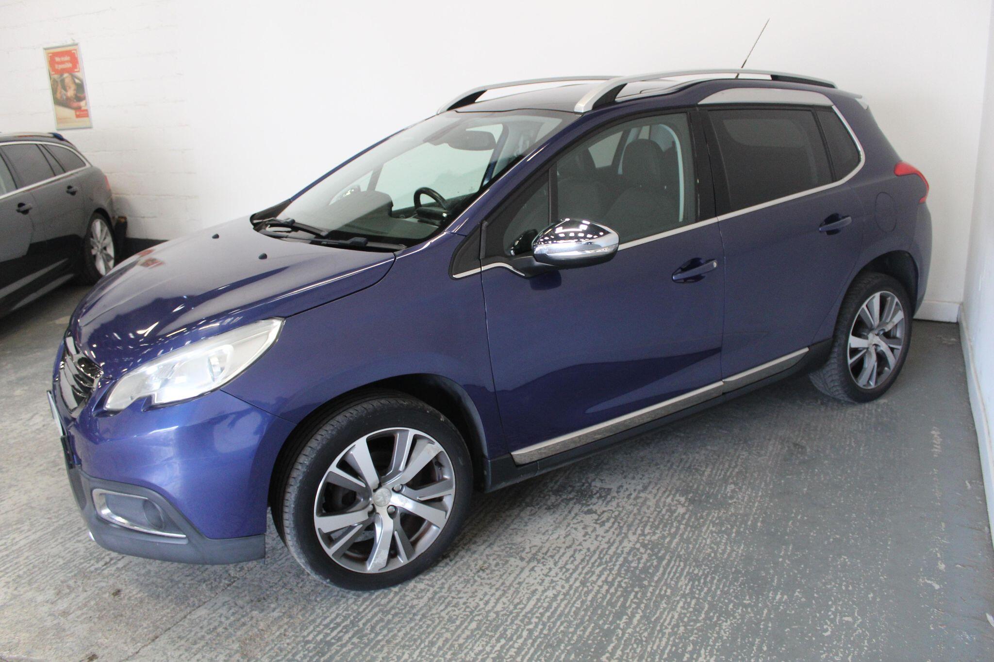 Peugeot 2008 view 5