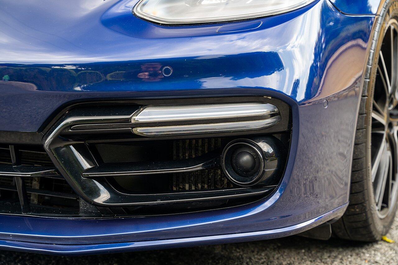 Porsche Panamera view 37