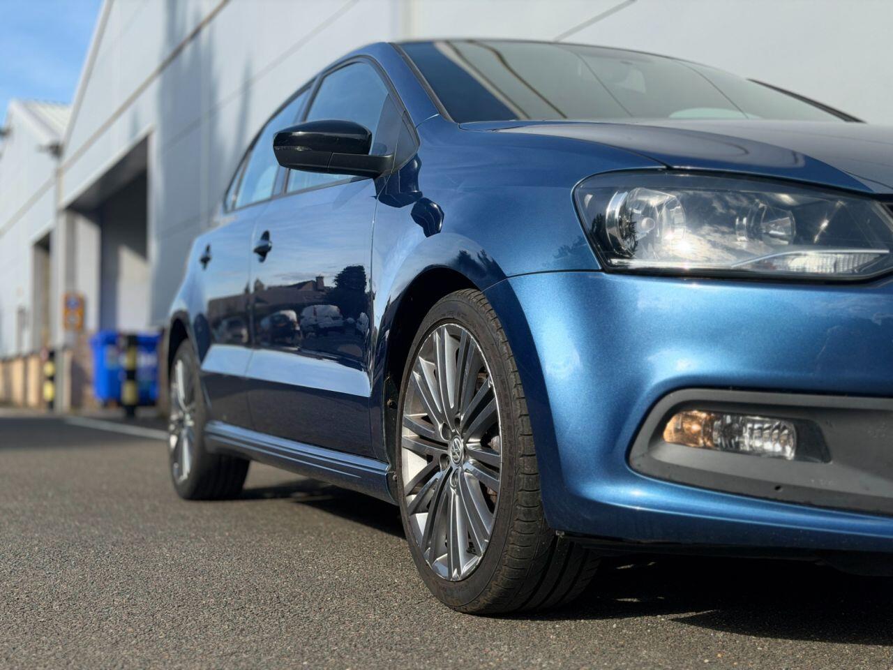 Volkswagen Polo view 94
