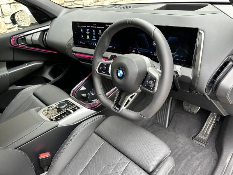 BMW X3 view 6