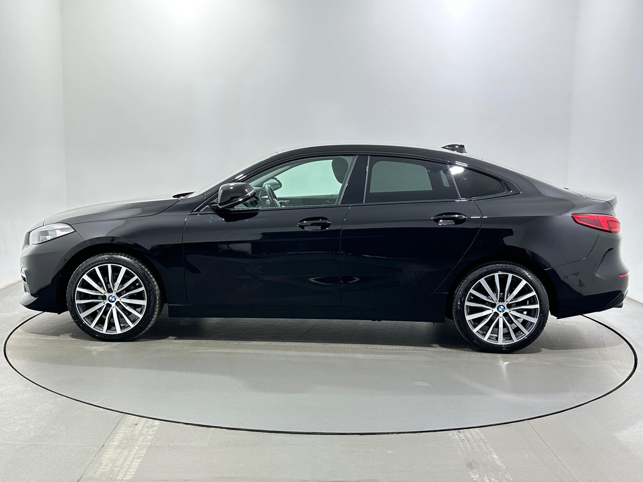 BMW 2 Series view 5