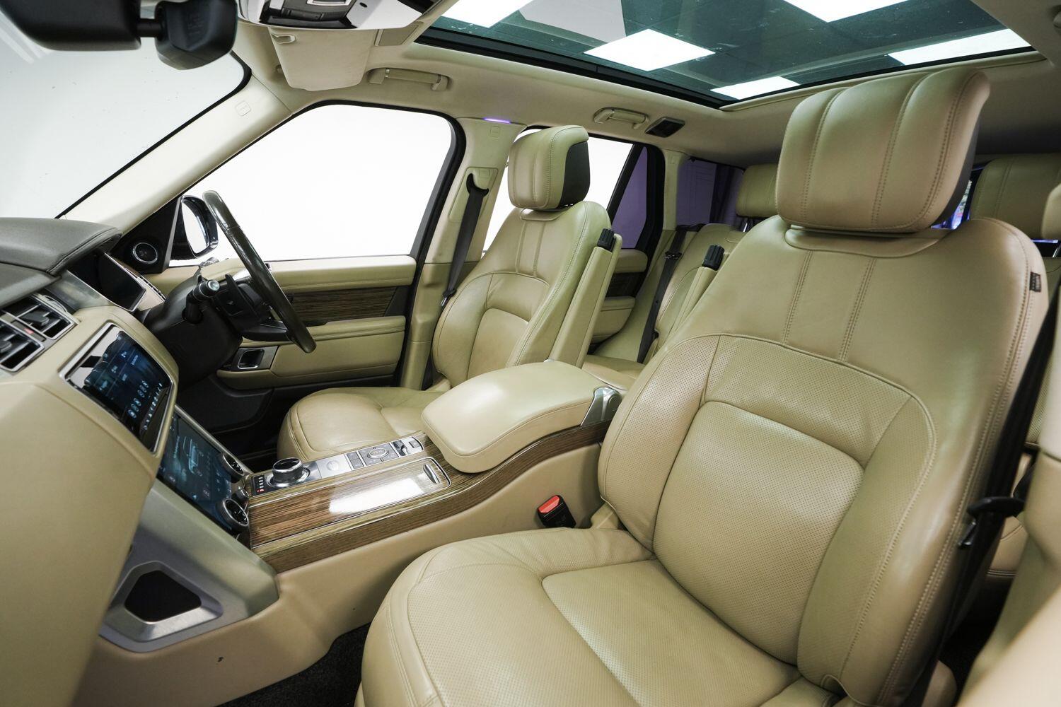 Land Rover Range Rover view 30