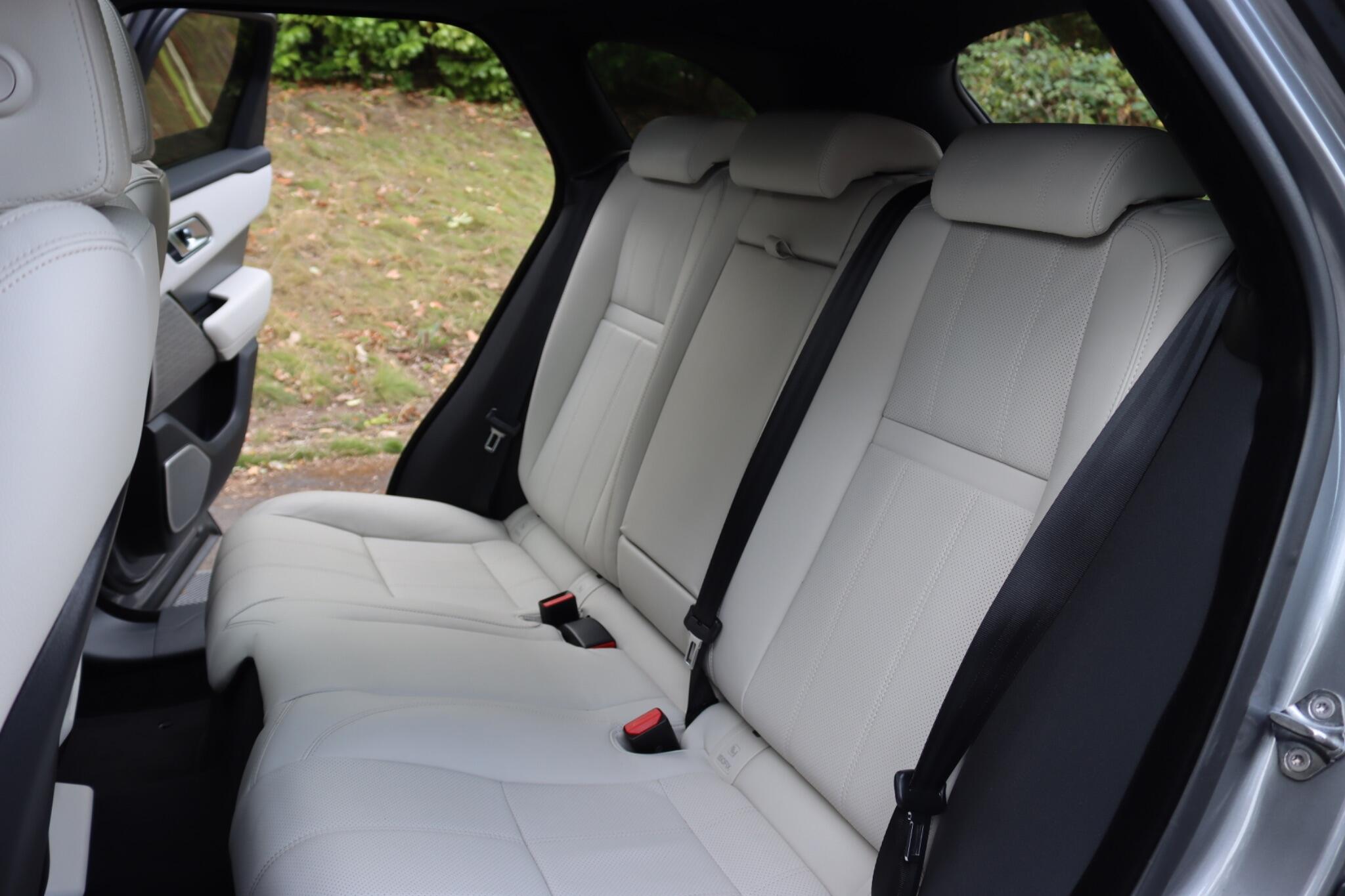 Land Rover Range Rover Velar view 10