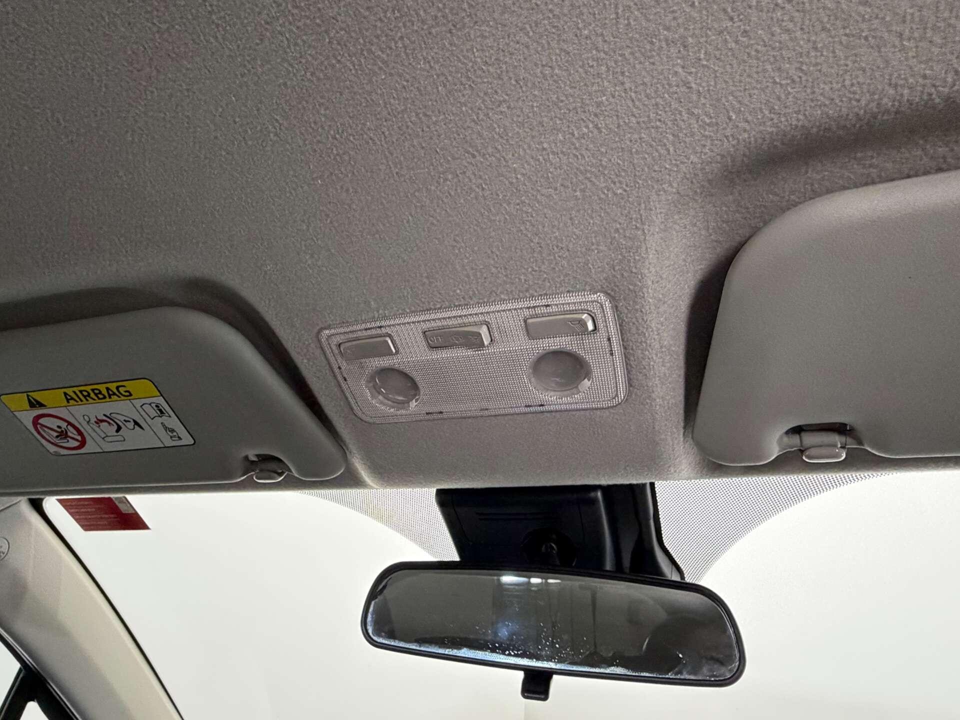Toyota Yaris view 37