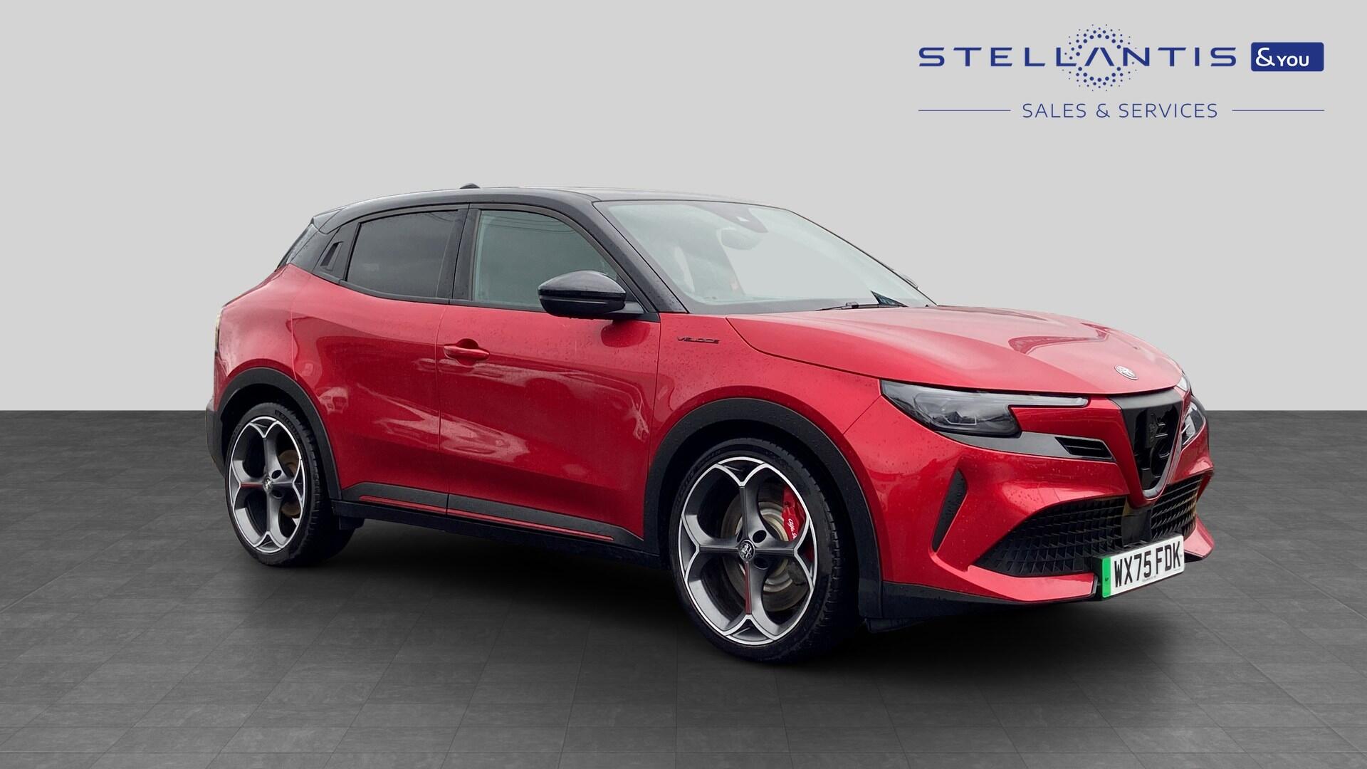 2025 Alfa Romeo Junior