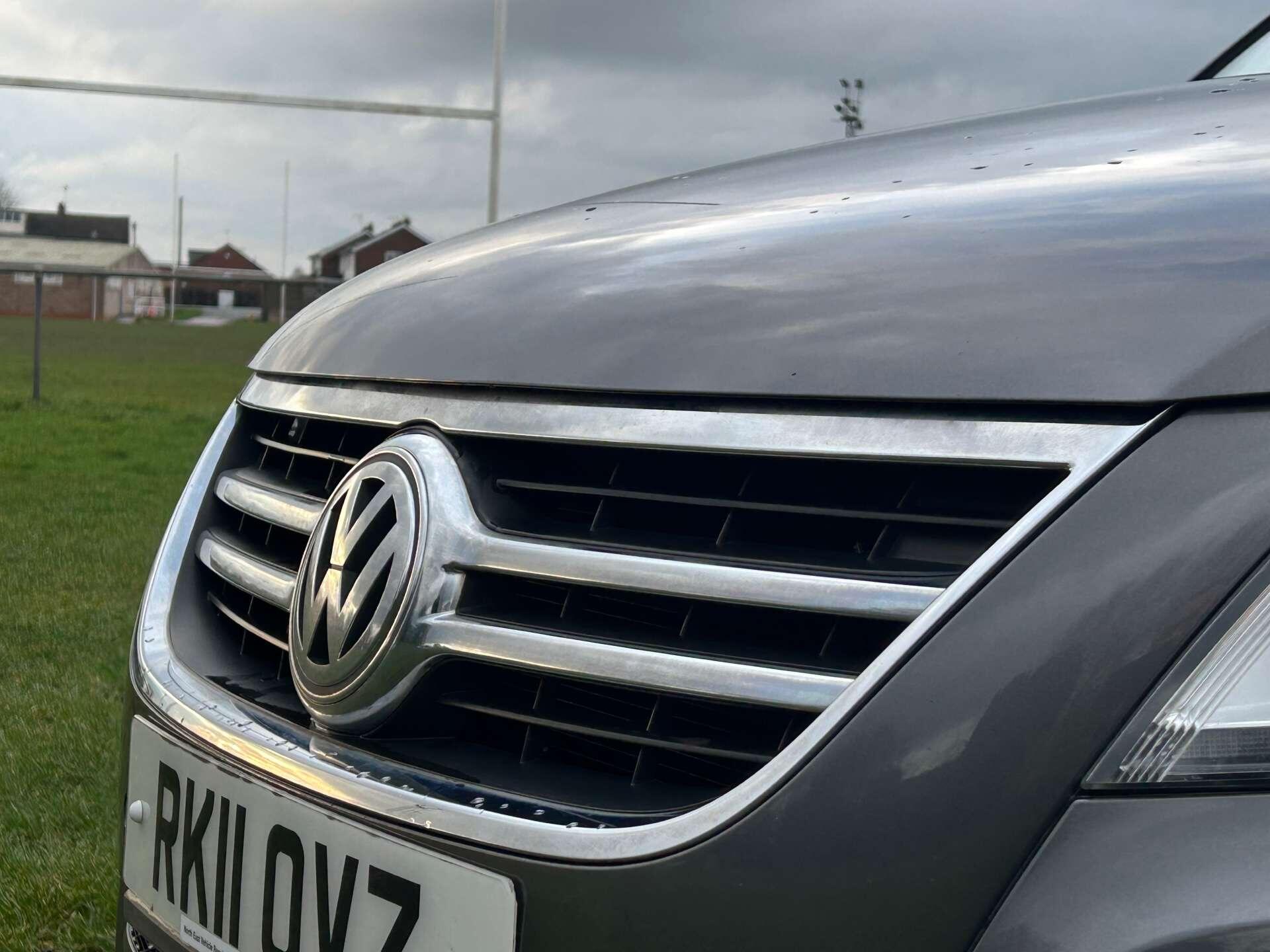 Volkswagen Tiguan view 11