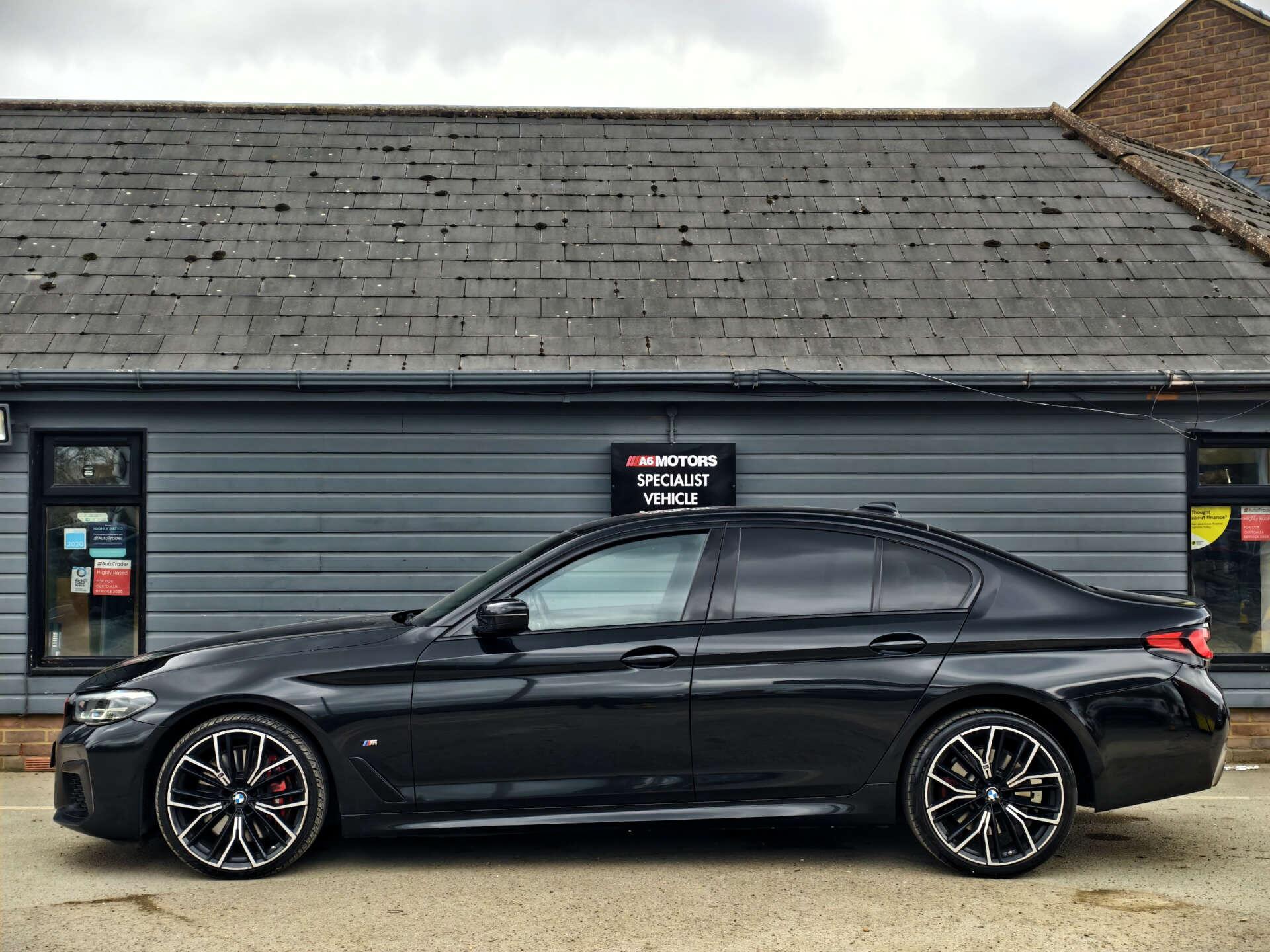 BMW 5 Series view 12