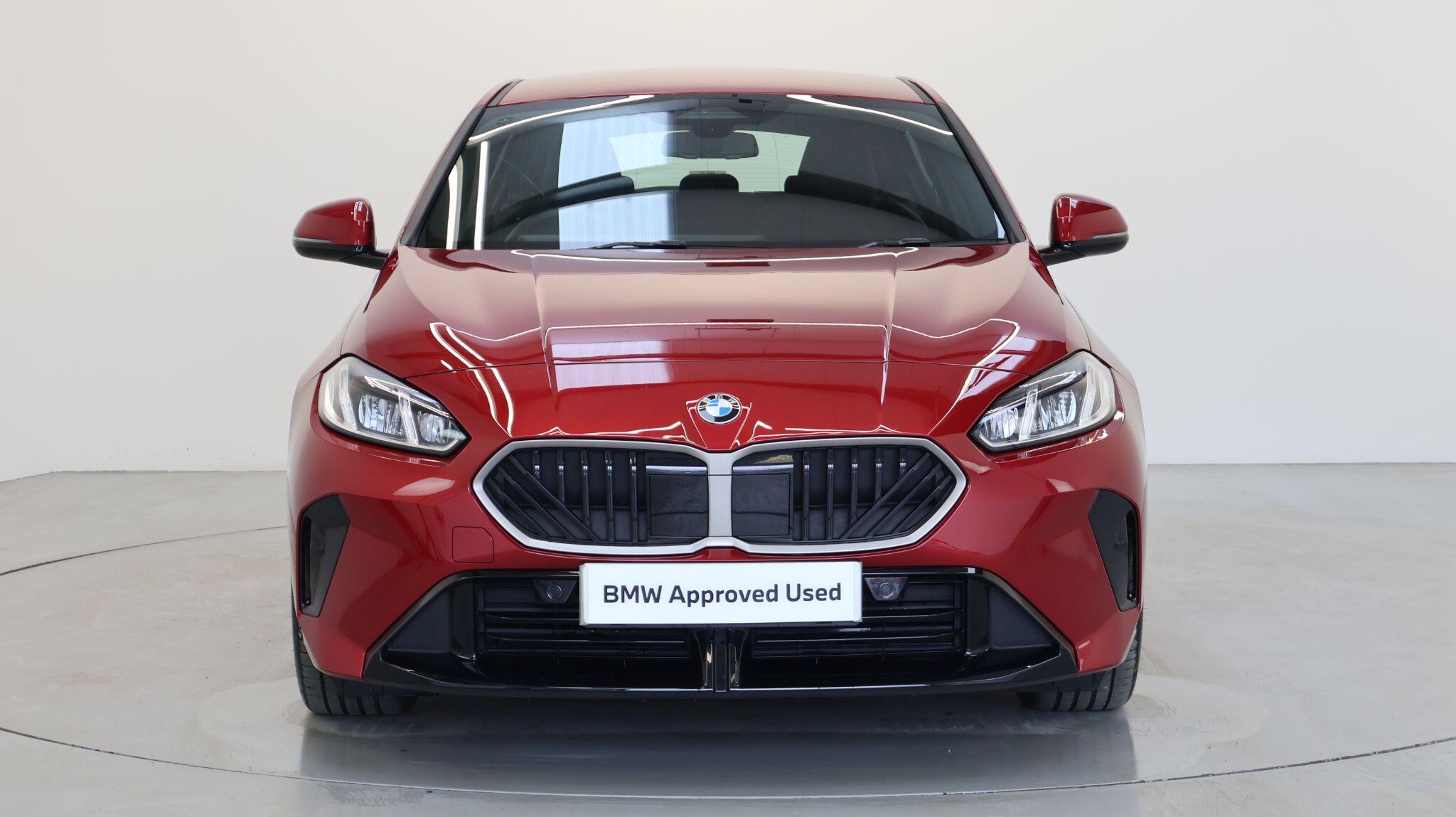 BMW 1 Series view 15