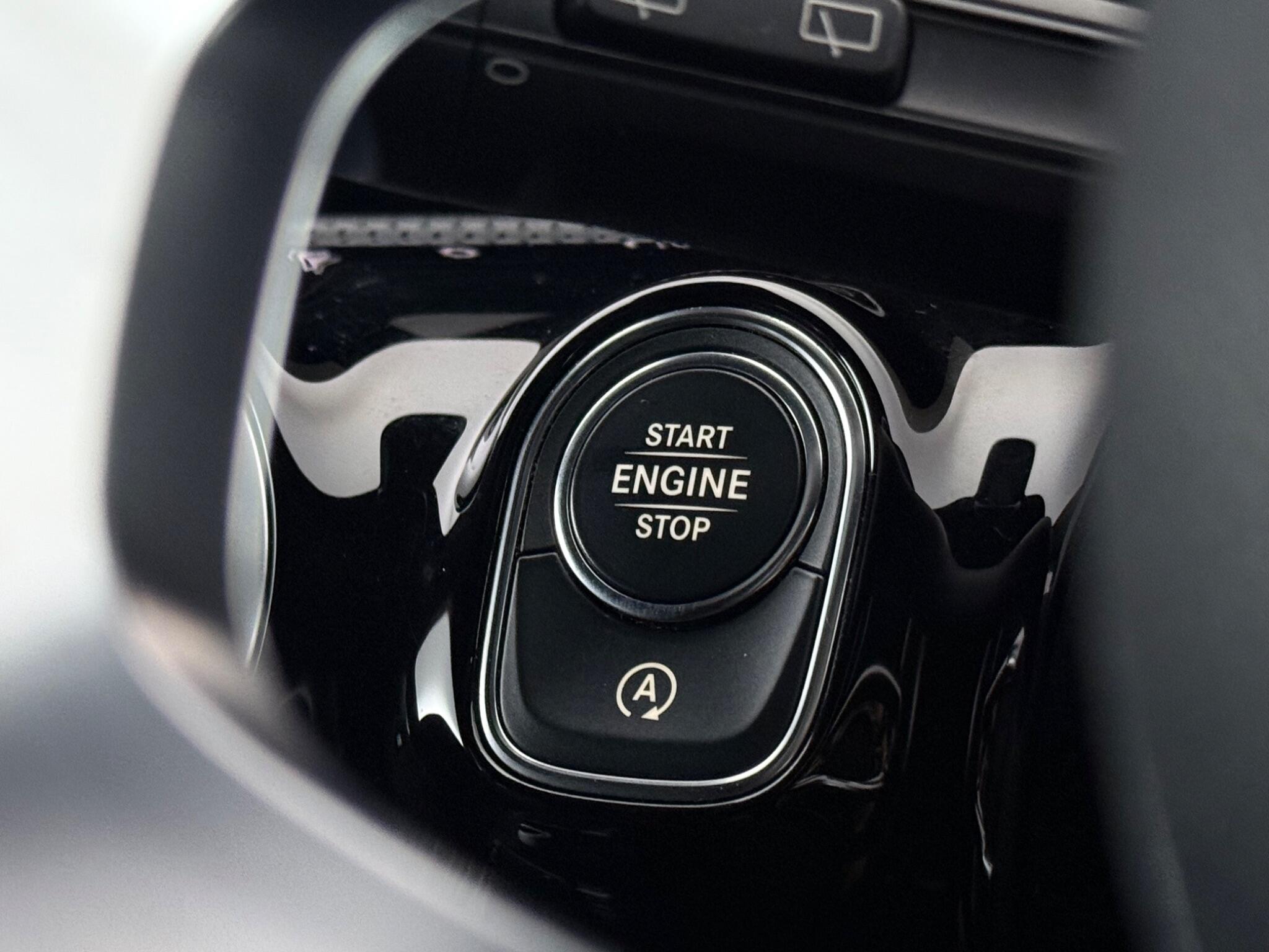 Mercedes-Benz CLA view 21