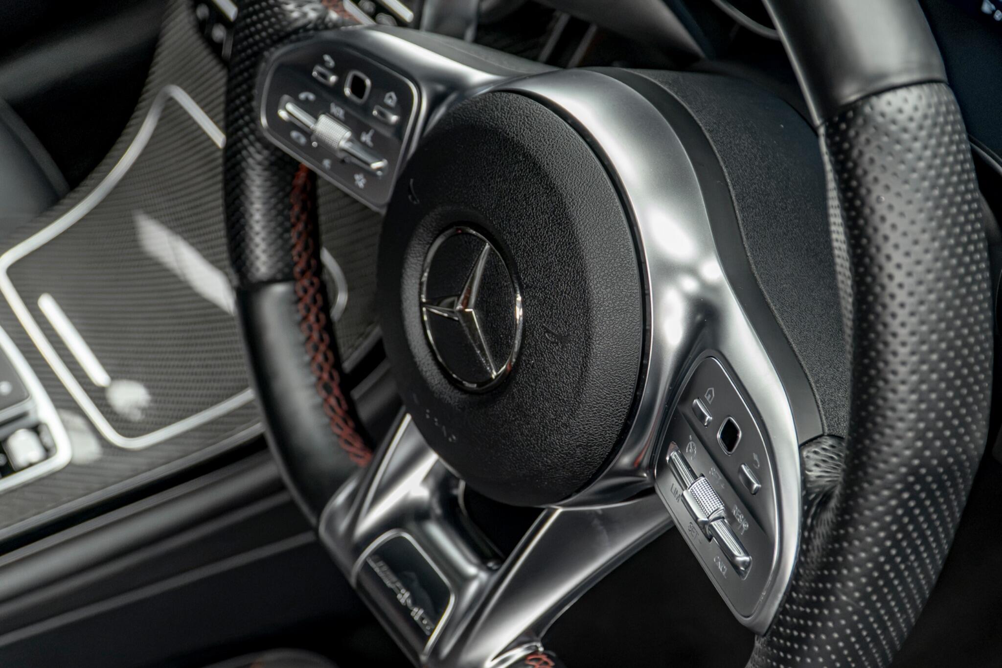 Mercedes-Benz GLC view 16
