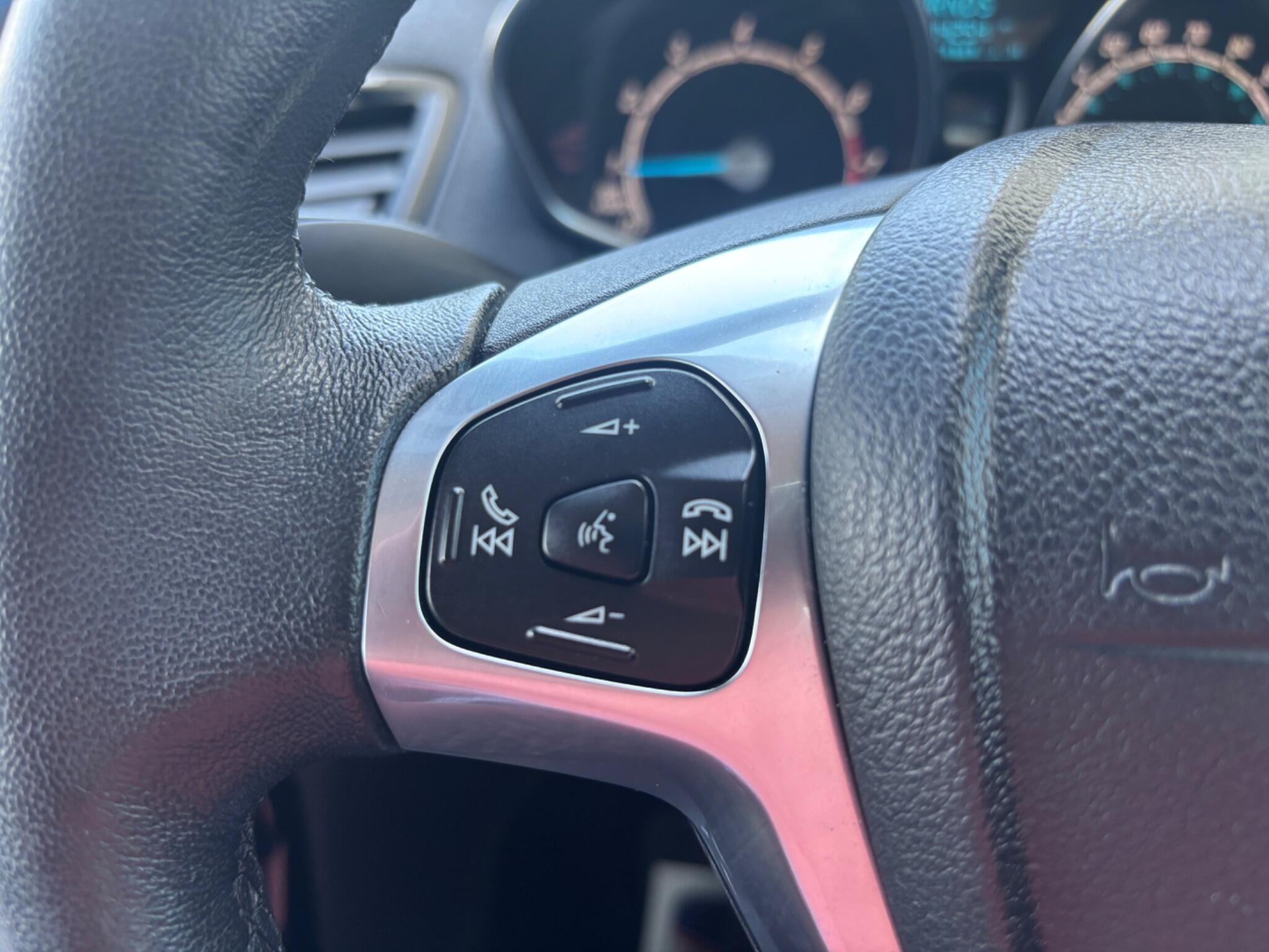 Ford Fiesta view 21