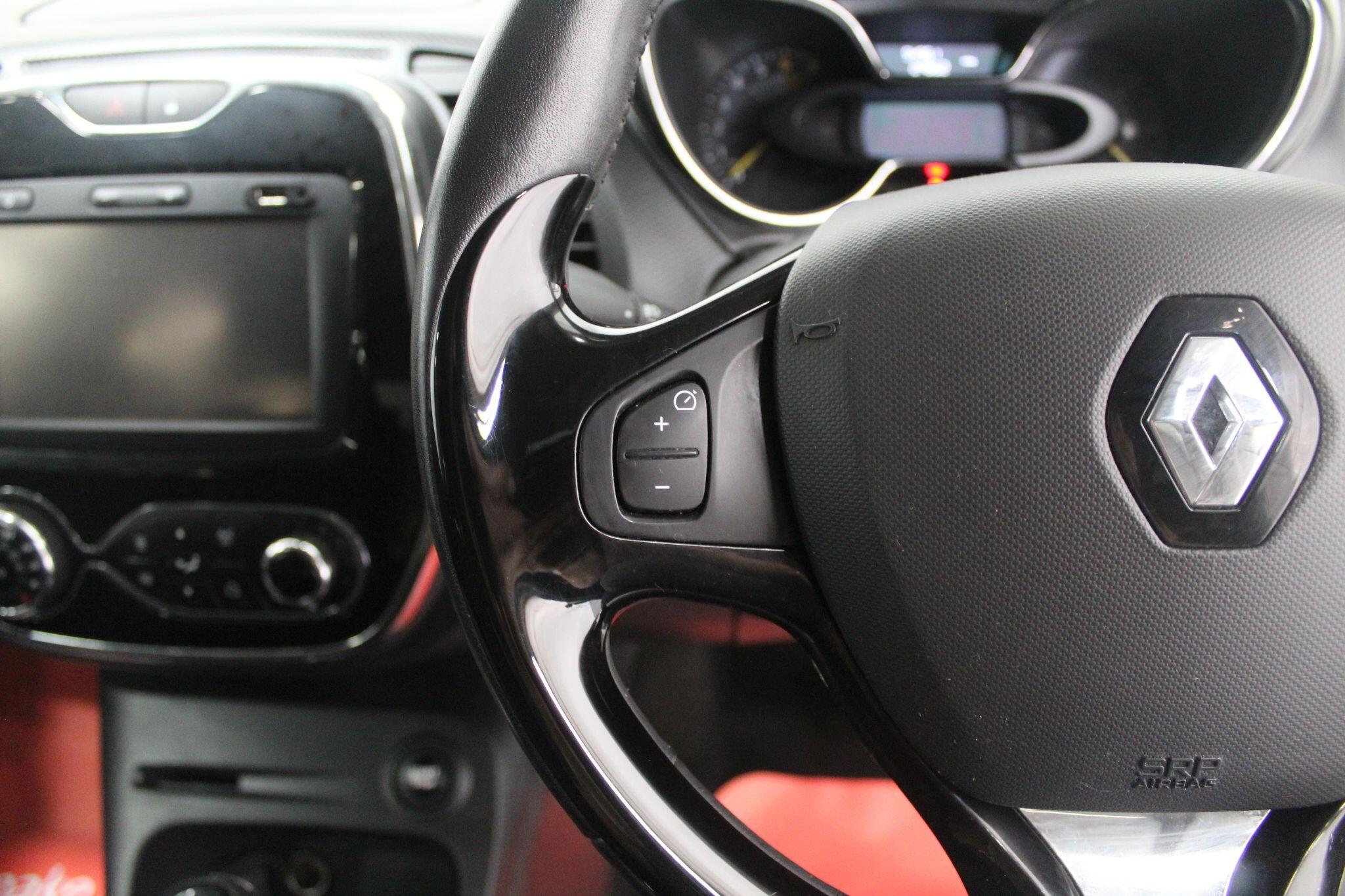 Renault Captur view 43