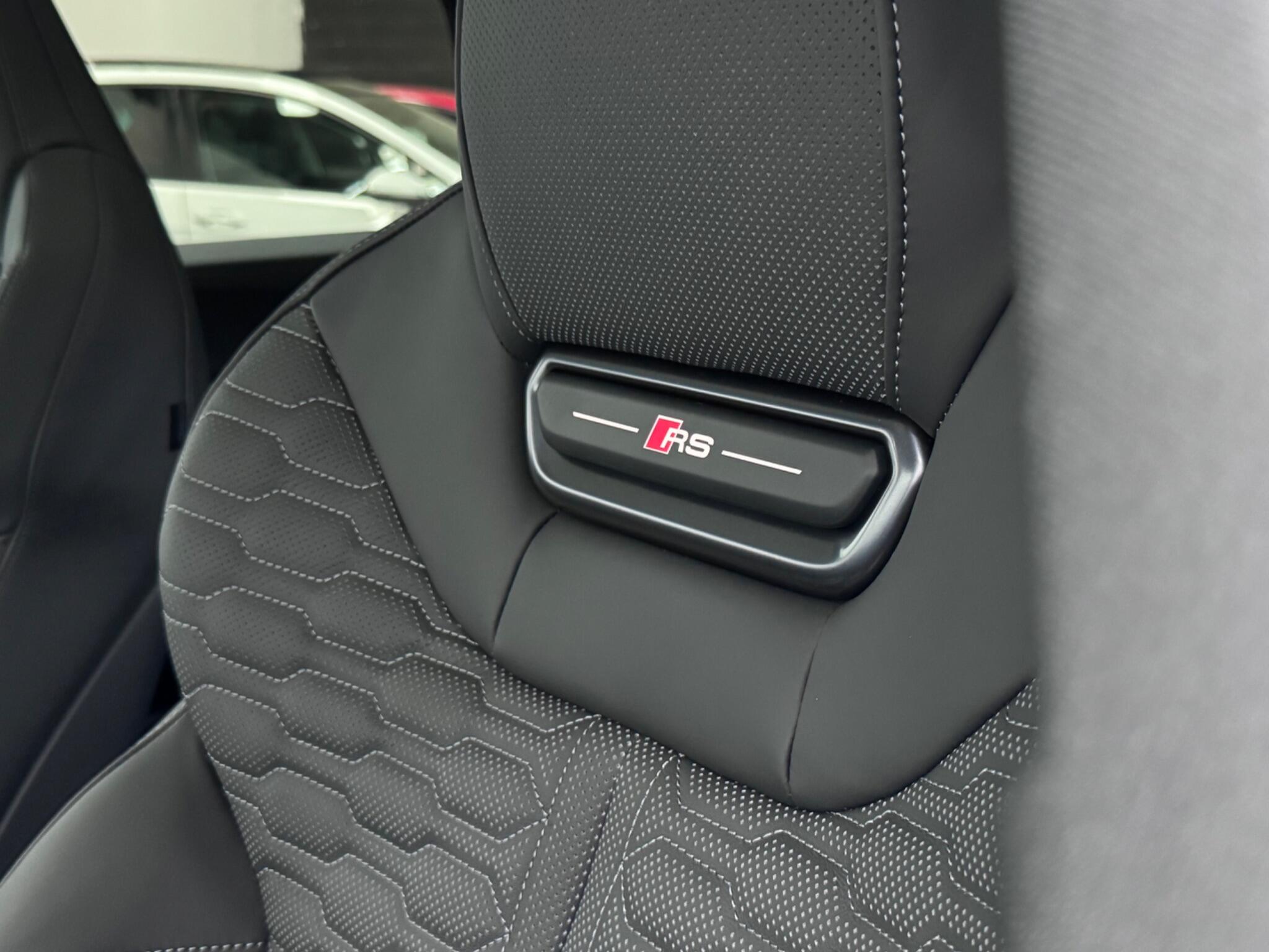 Audi RS5 view 42