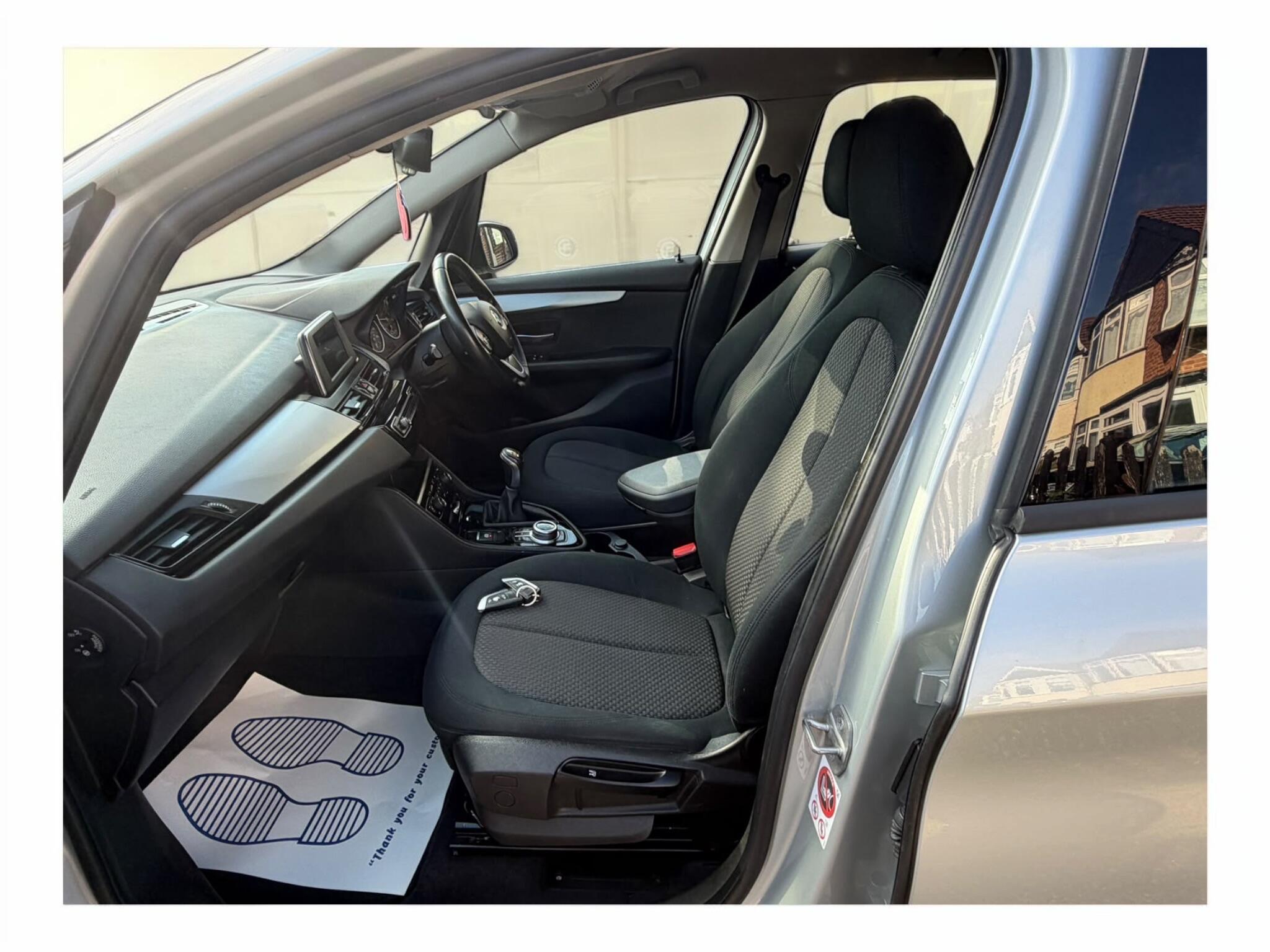 BMW 2 Series view 45