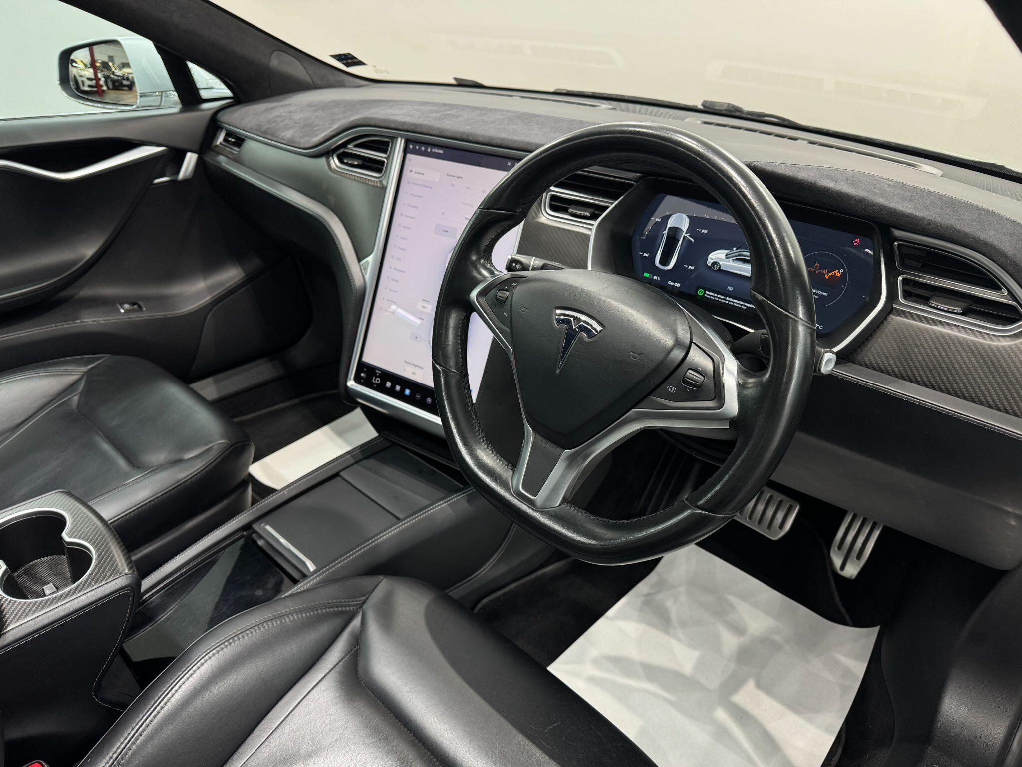 Tesla Model S view 13