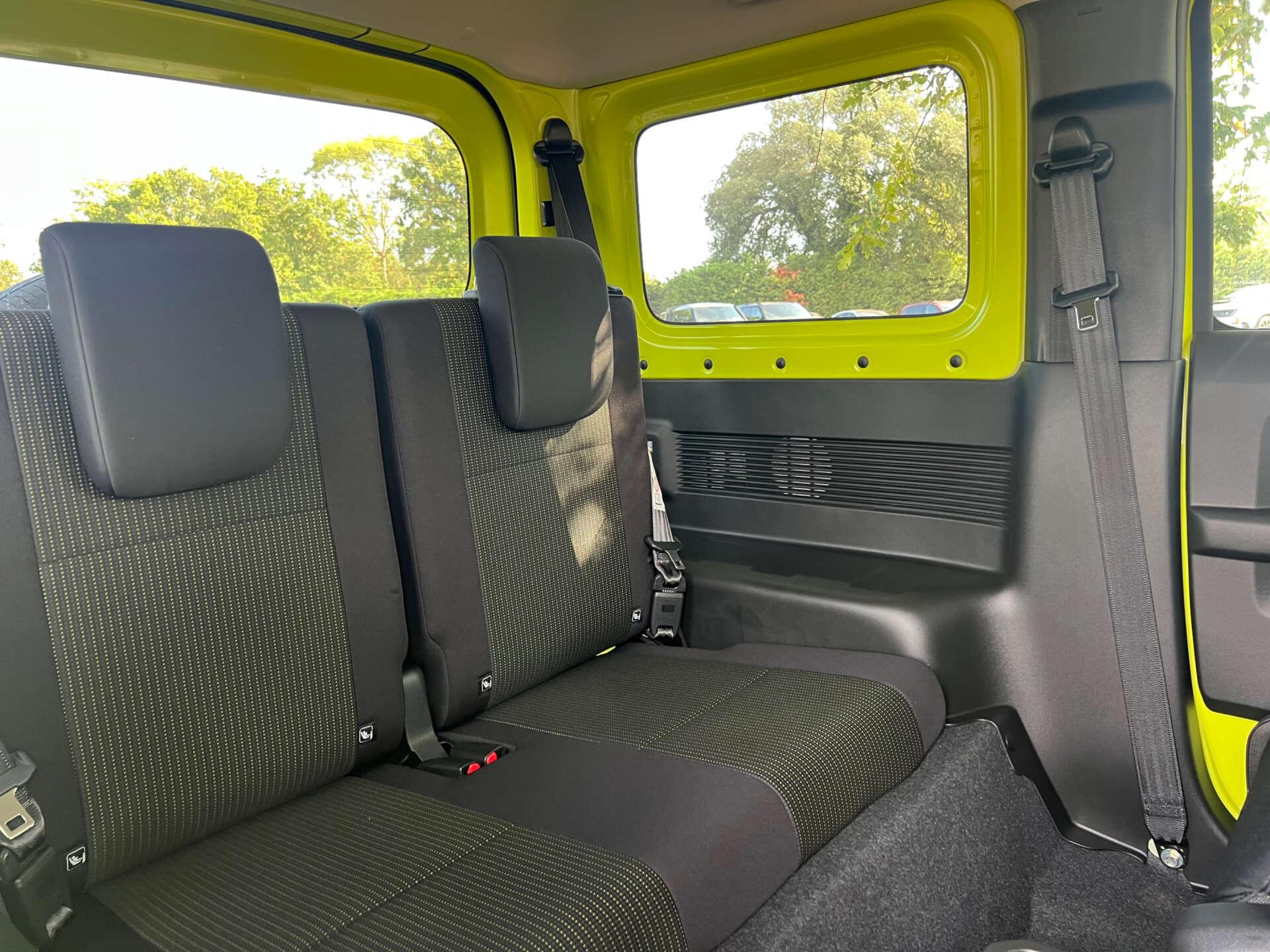 Suzuki Jimny view 23