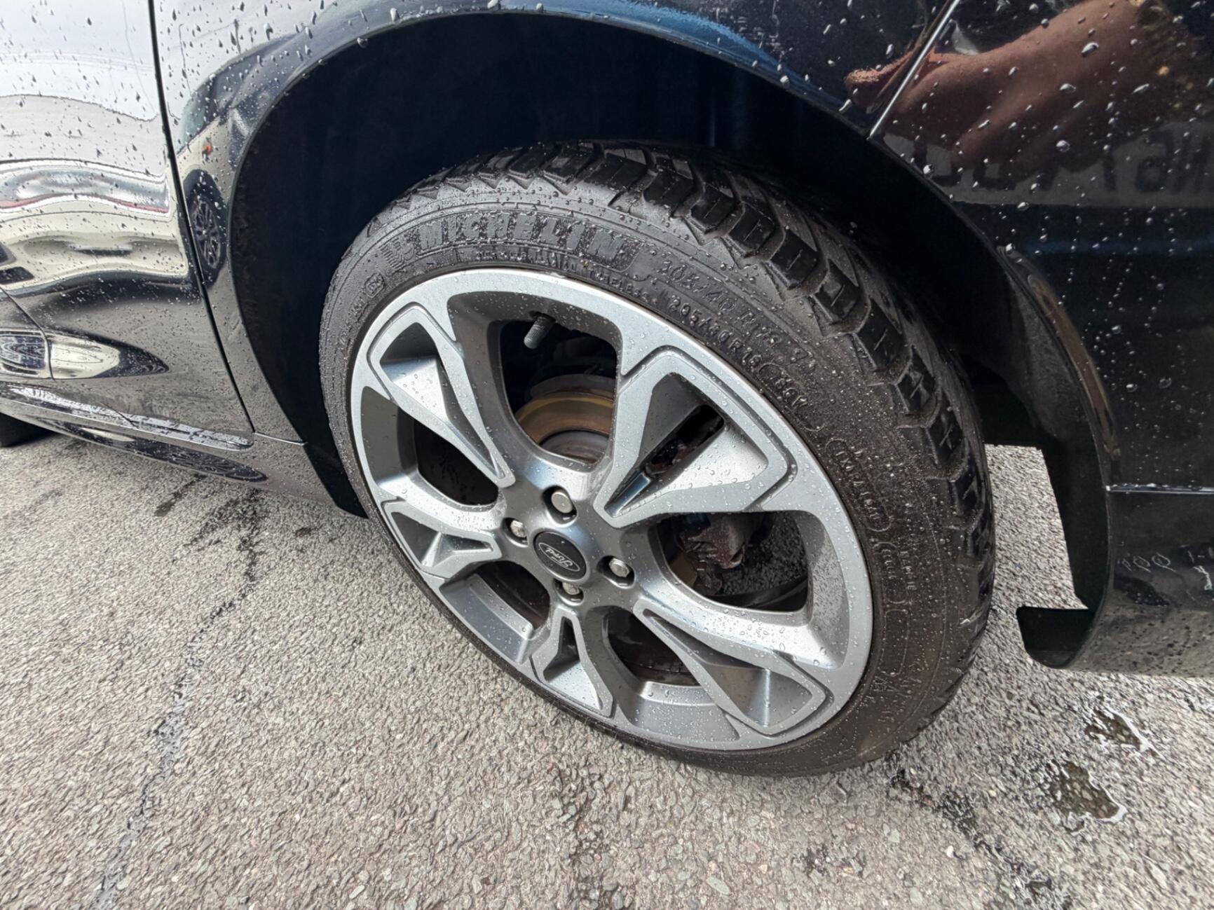 Ford Fiesta view 11