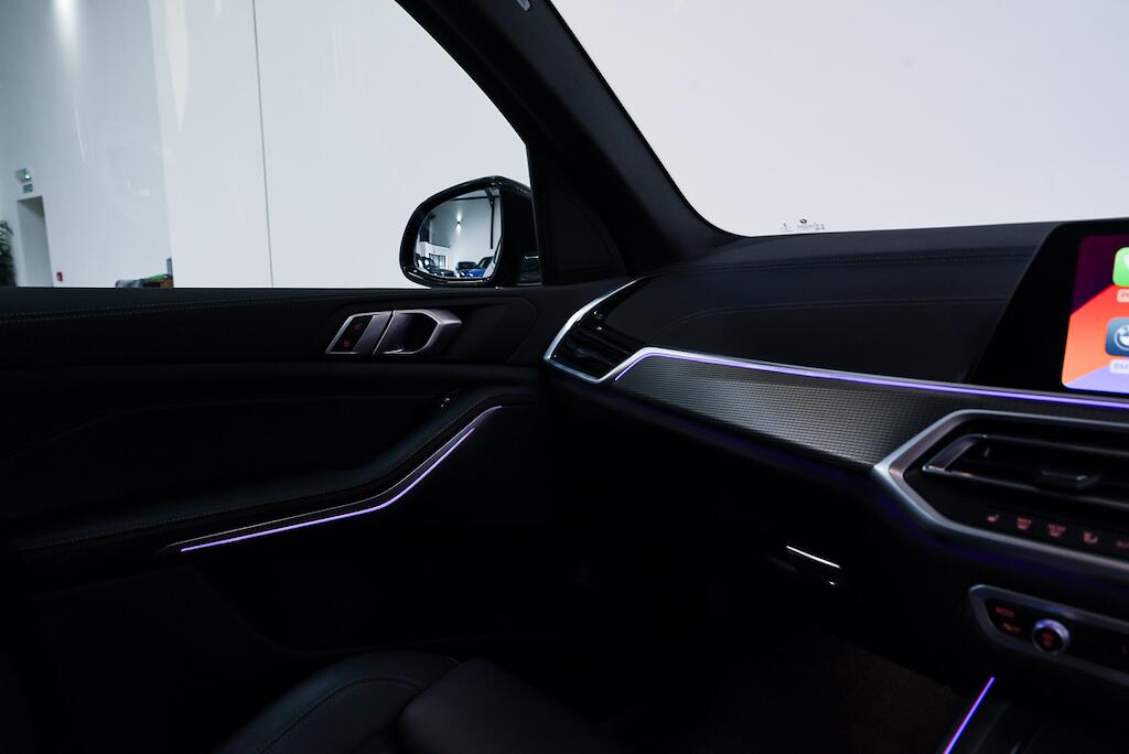 BMW X5 view 17