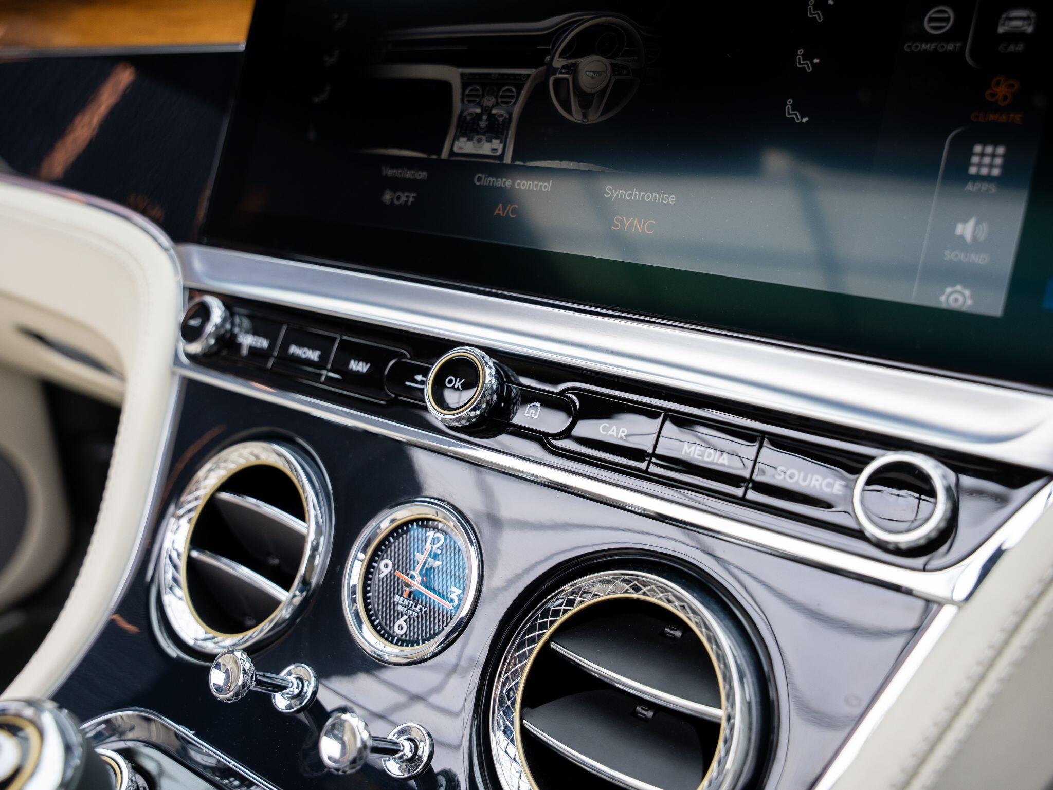 Bentley Continental view 28
