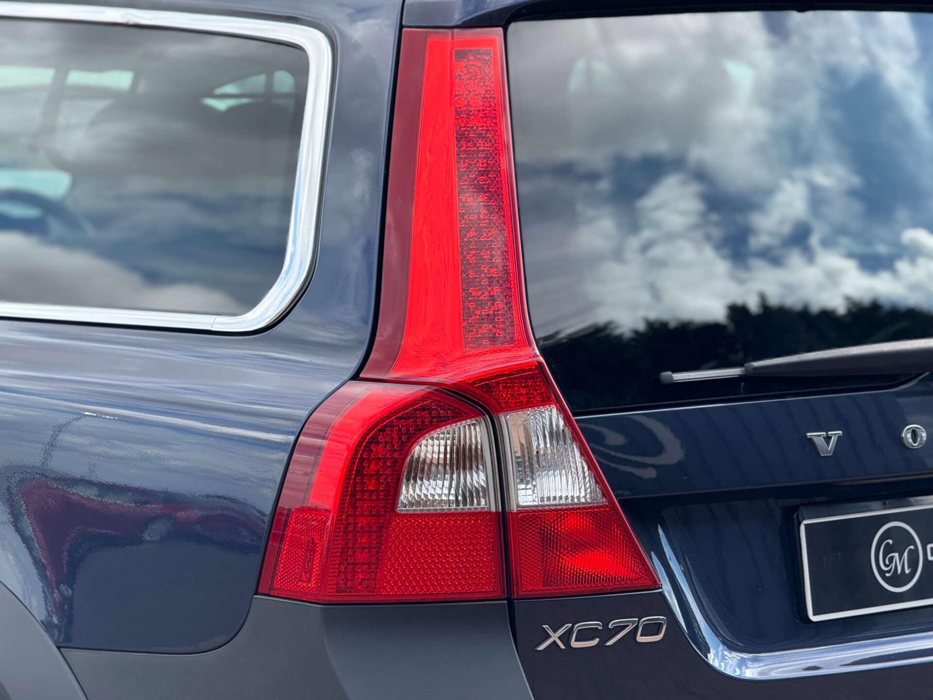Volvo XC70 view 24