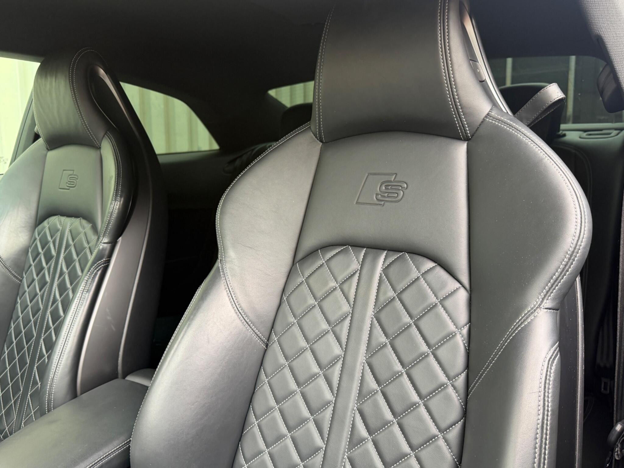 Audi S5 view 27