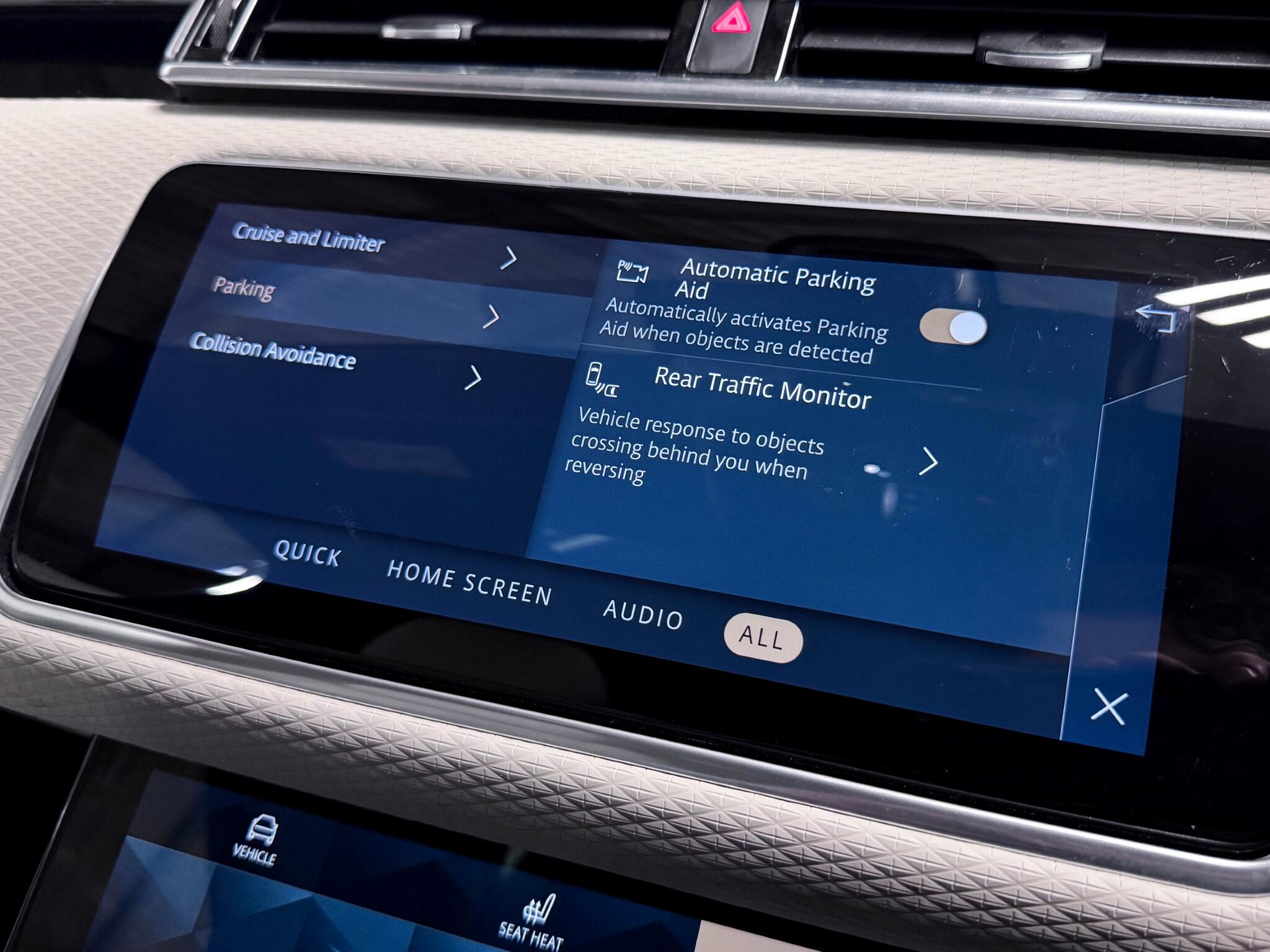 Land Rover Range Rover Velar view 66