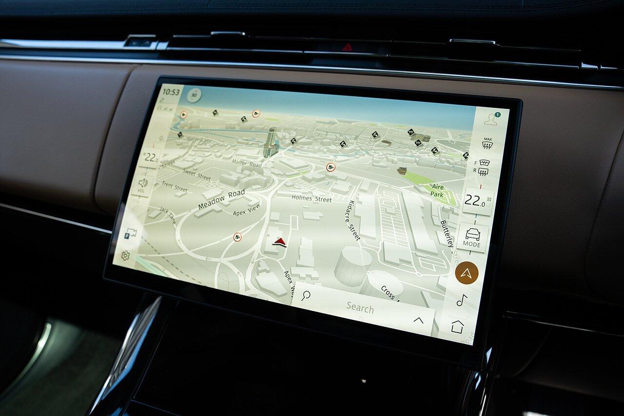 Land Rover Range Rover Sport view 42