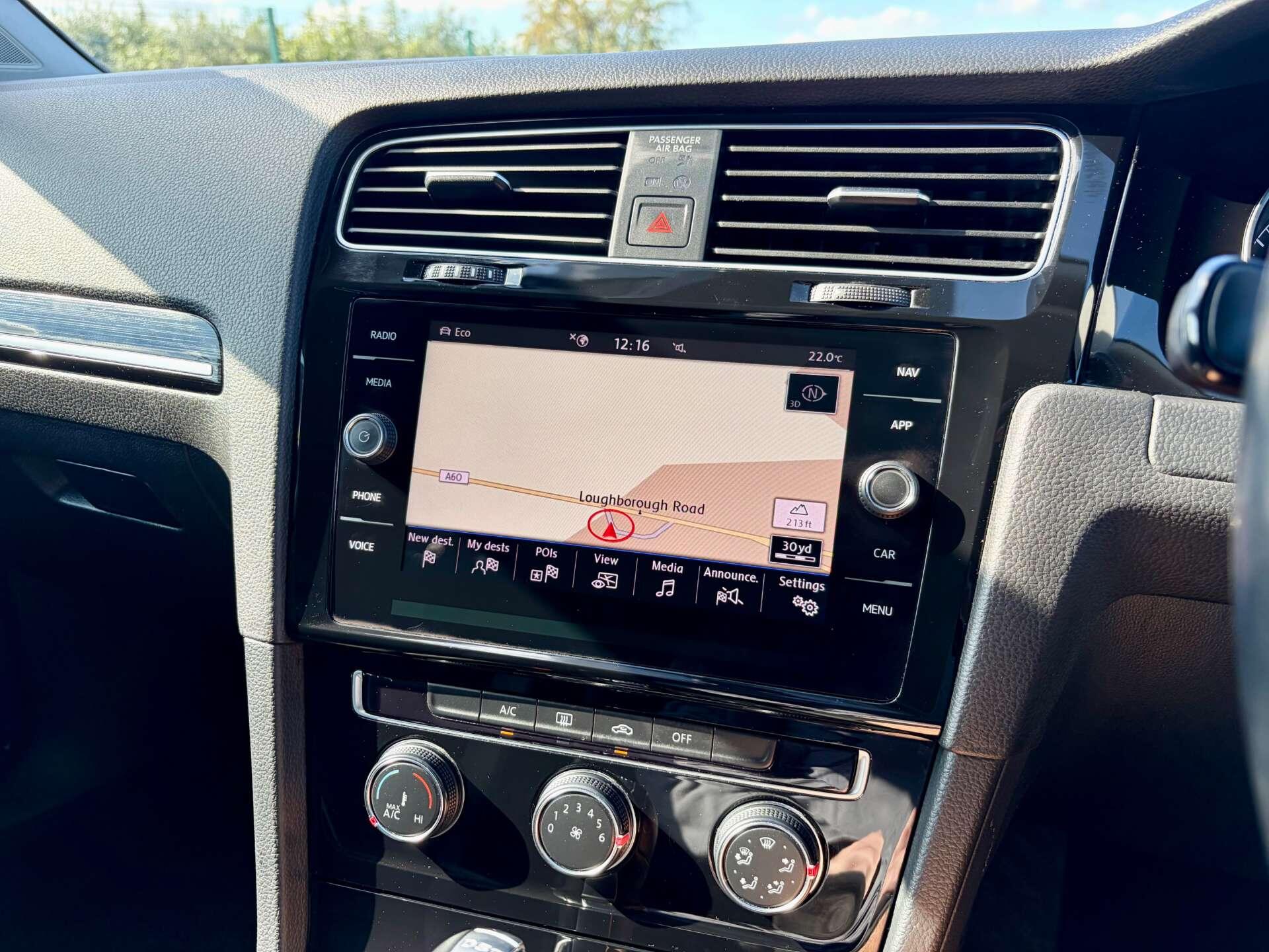 Volkswagen Golf view 49