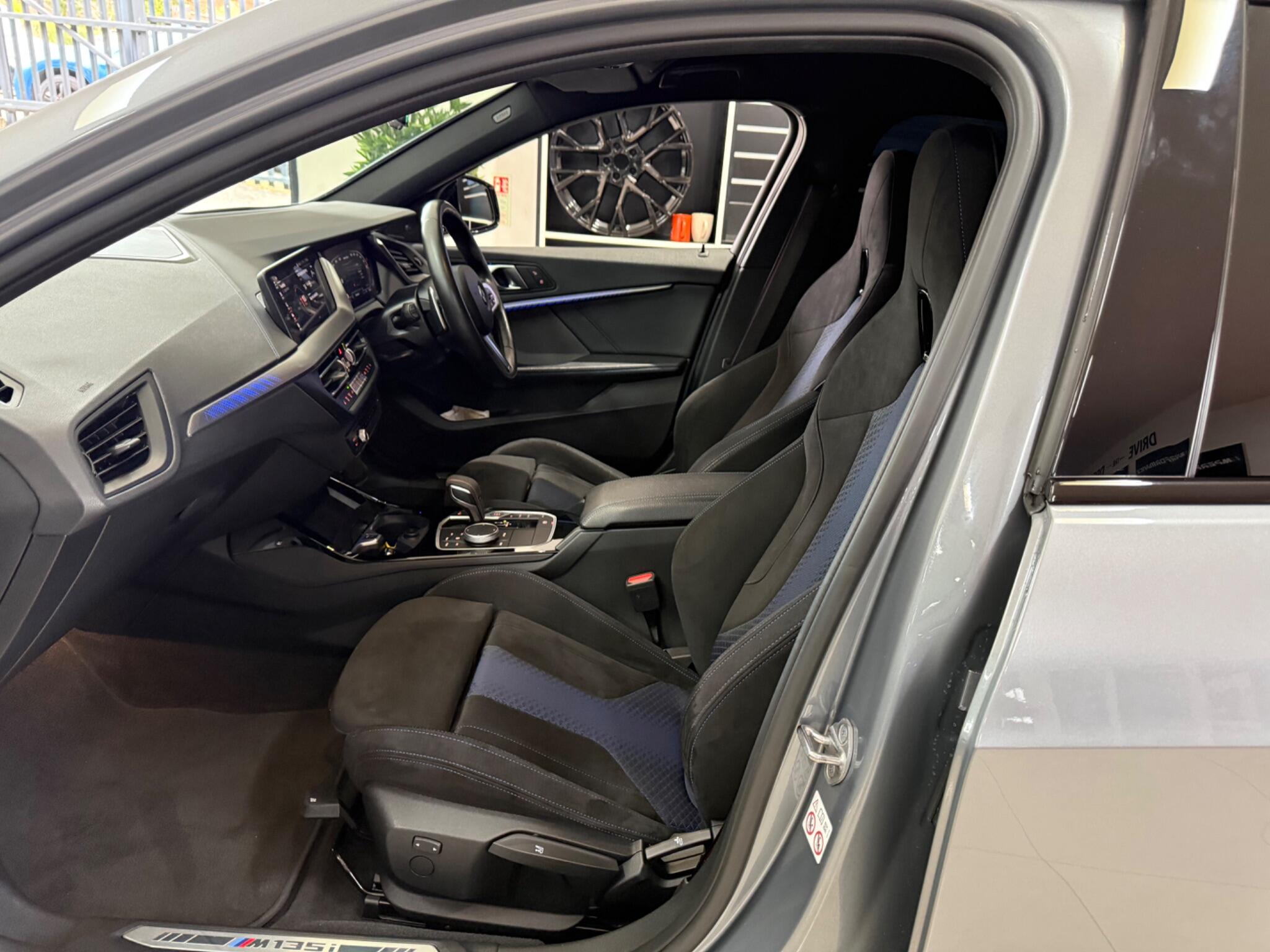 BMW 1 Series view 43