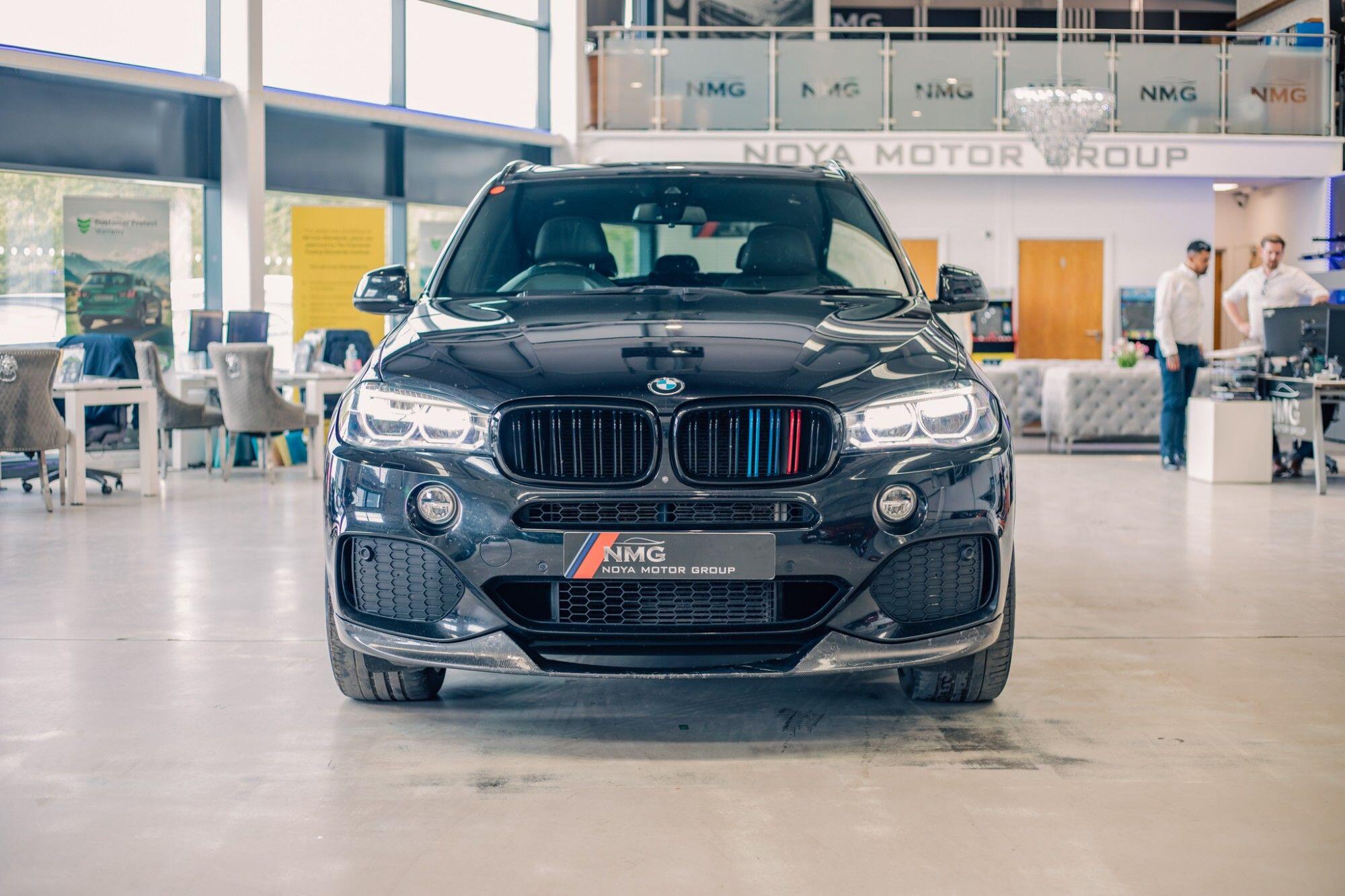 BMW X5 view 10