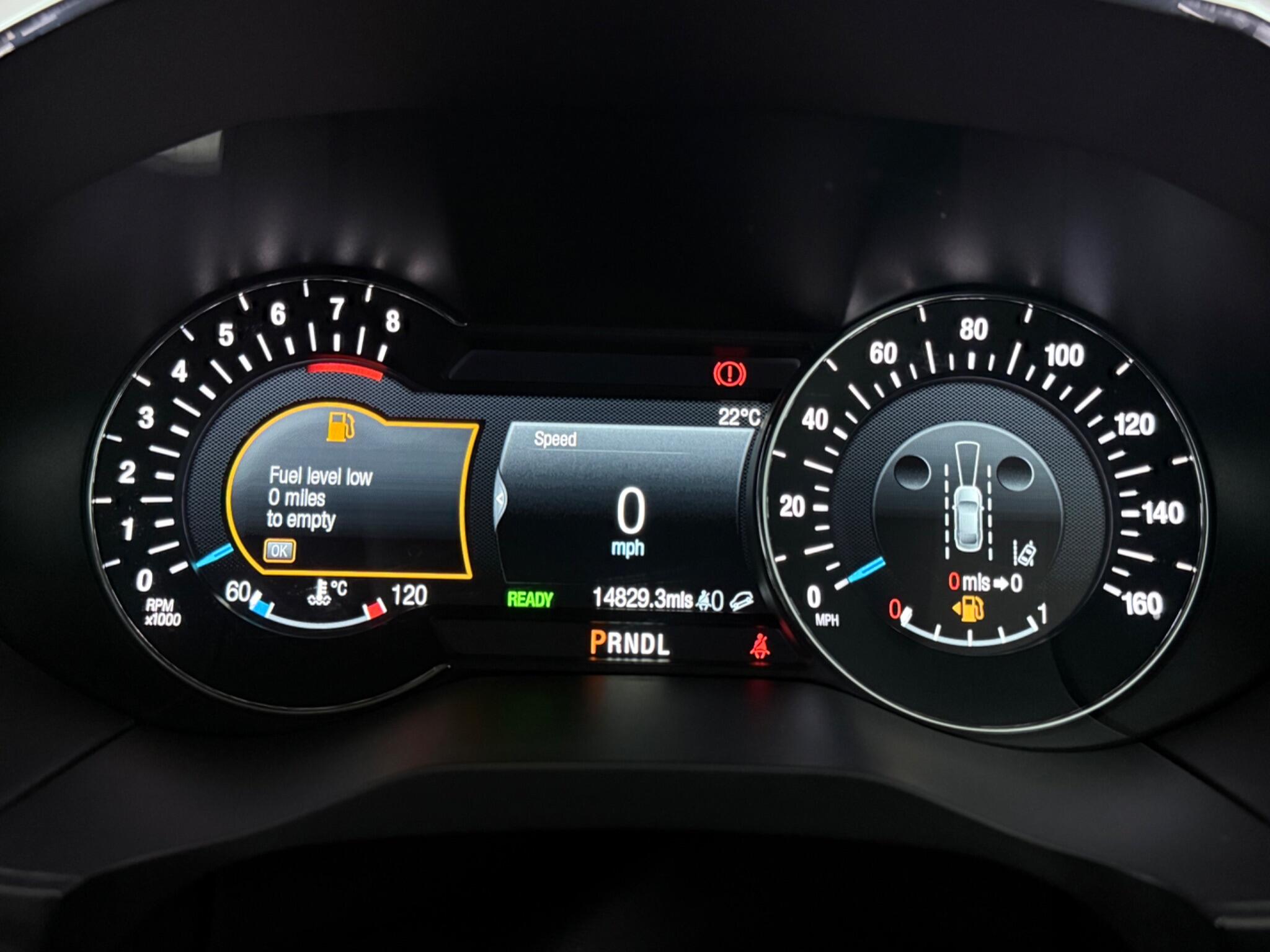 Ford Galaxy view 16