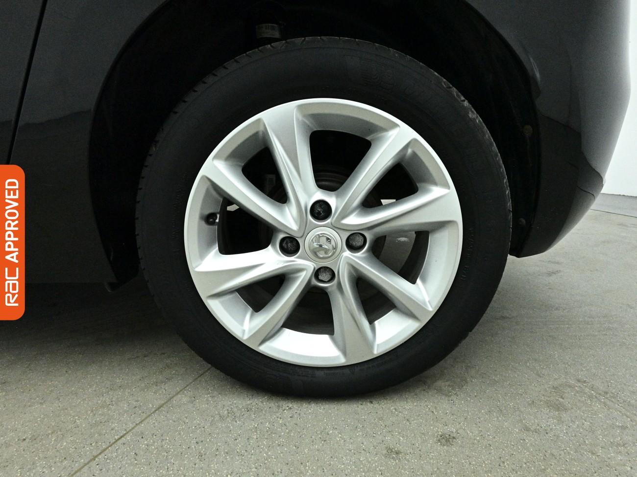 Vauxhall Corsa view 25