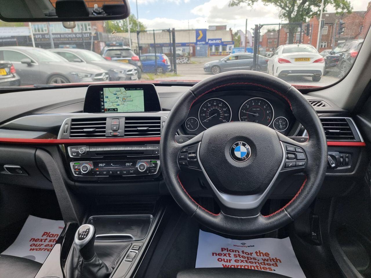 BMW 3 Series view 9