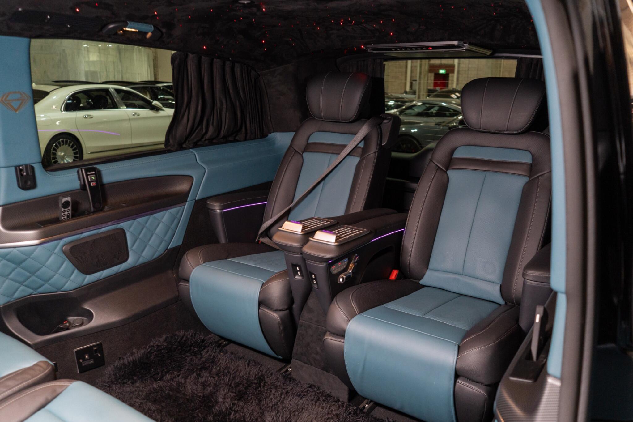 Mercedes-Benz V-Class view 15