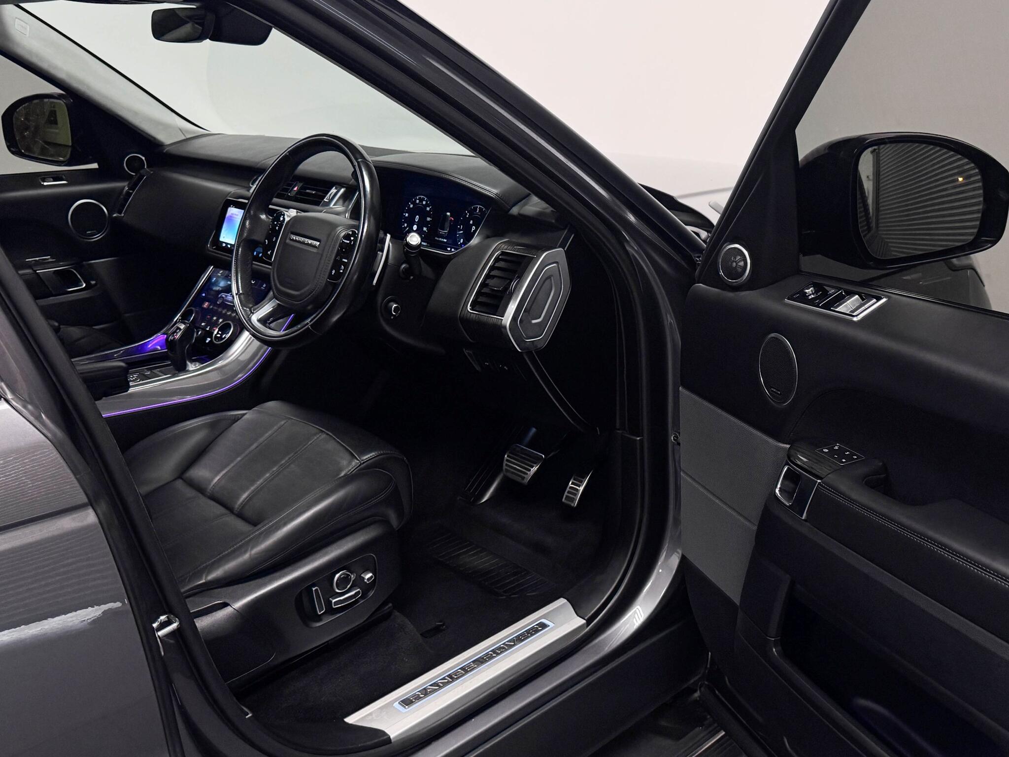 Land Rover Range Rover Sport view 35