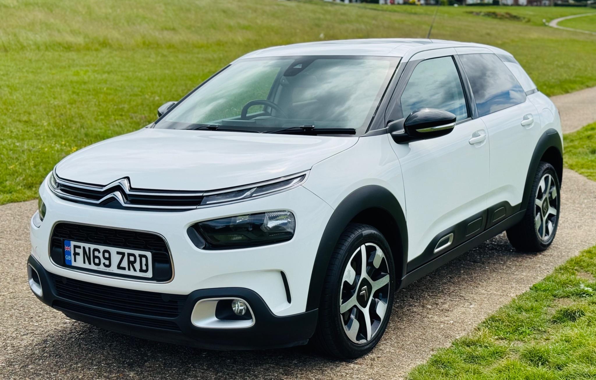 2019 Citroen C4 Cactus 1.2 PureTech Flair Euro 6 (s/s) 5dr • 90,000 miles image 7