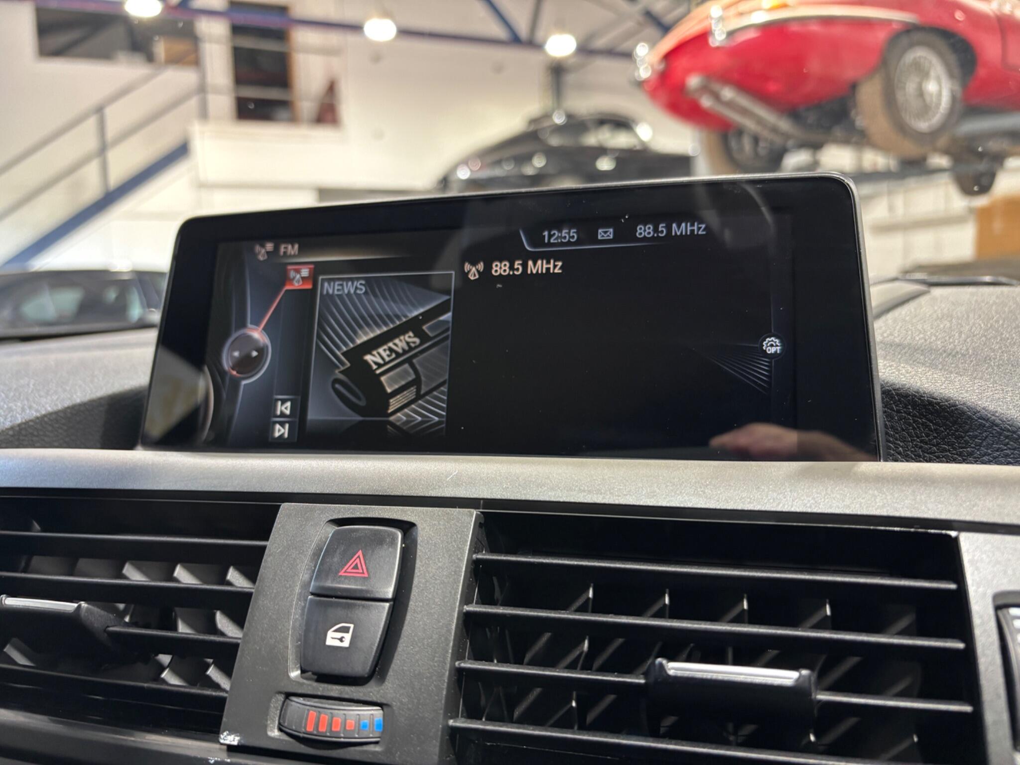 BMW 1 Series view 49