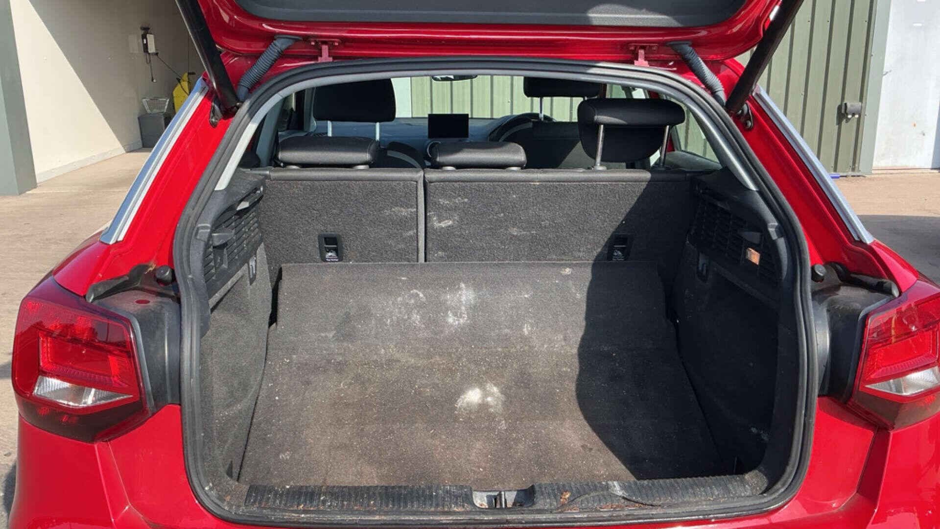 Audi Q2 view 5