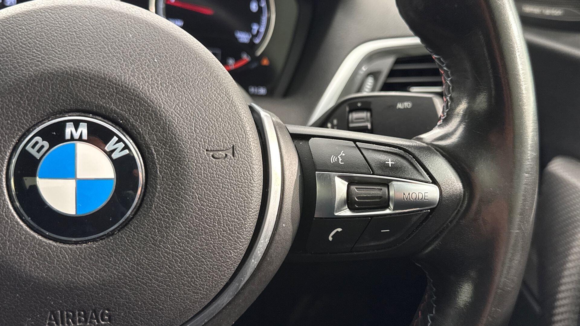 BMW M2 view 19