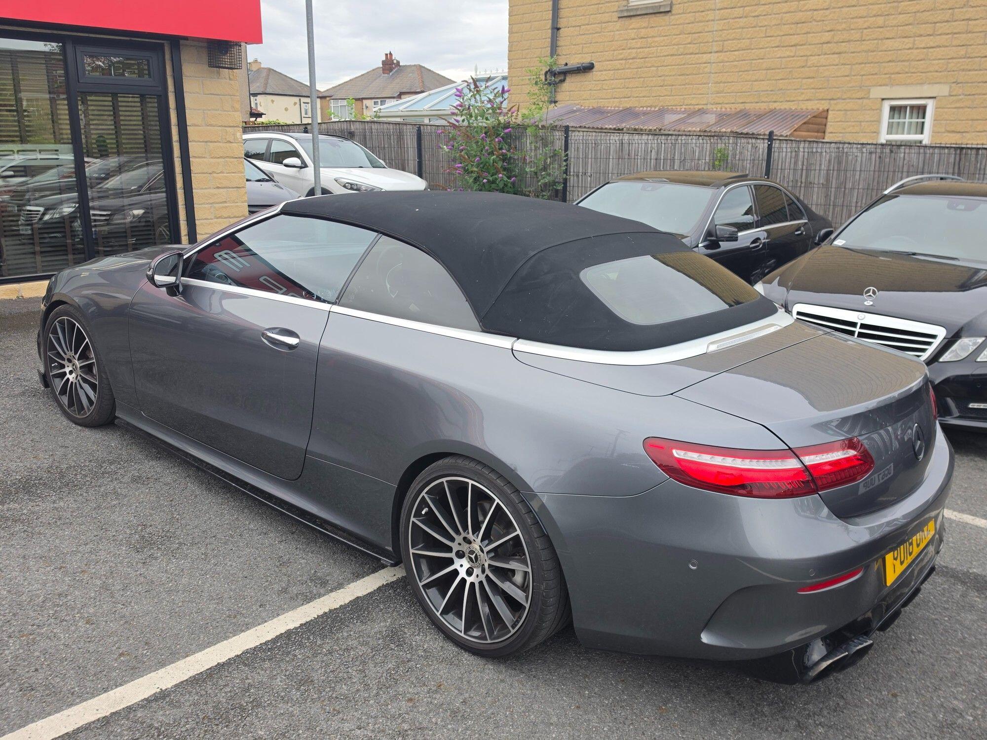 Mercedes-Benz E-Class view 7