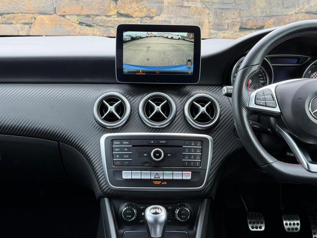 Mercedes-Benz A-Class view 35