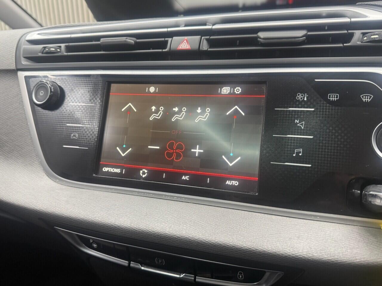 Citroen Grand C4 Spacetourer view 20