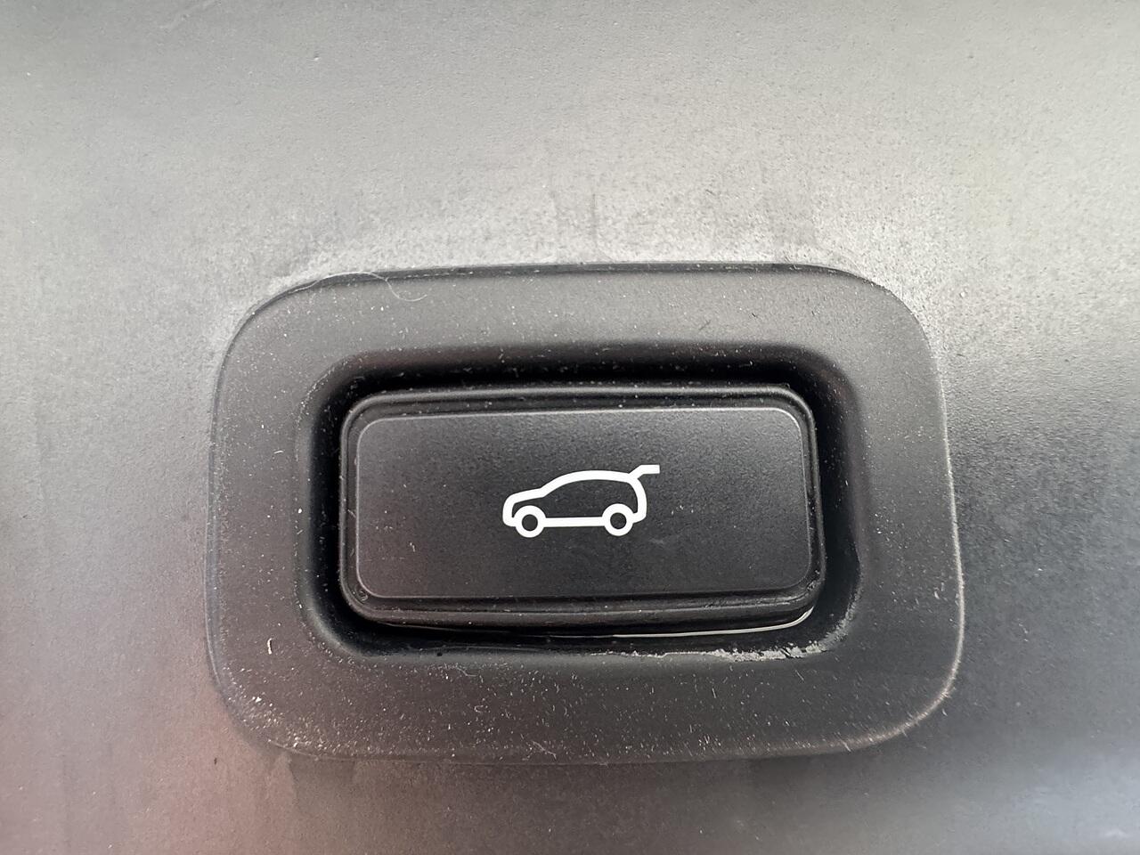 Land Rover Range Rover Evoque view 31