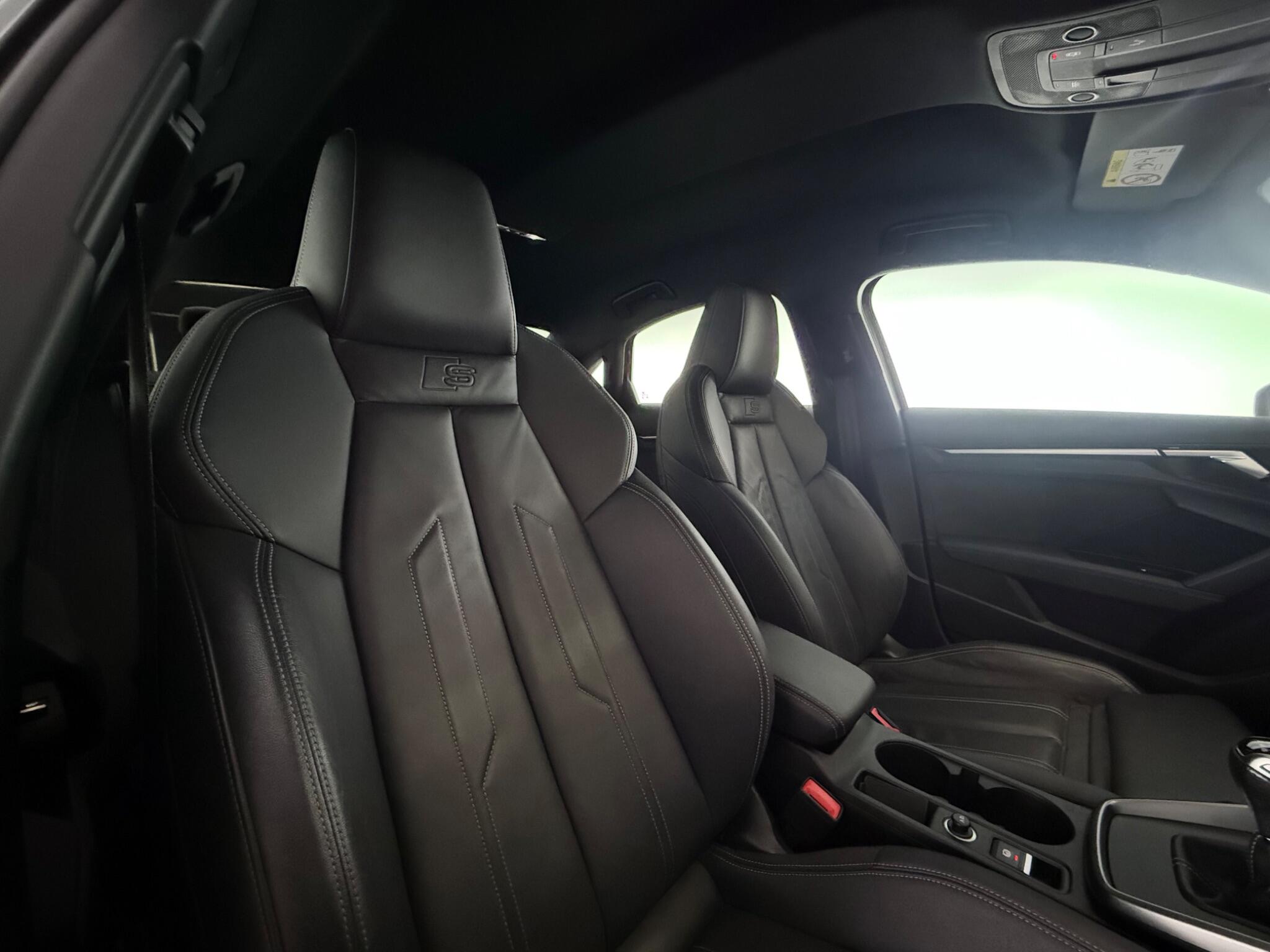 Audi A3 view 26