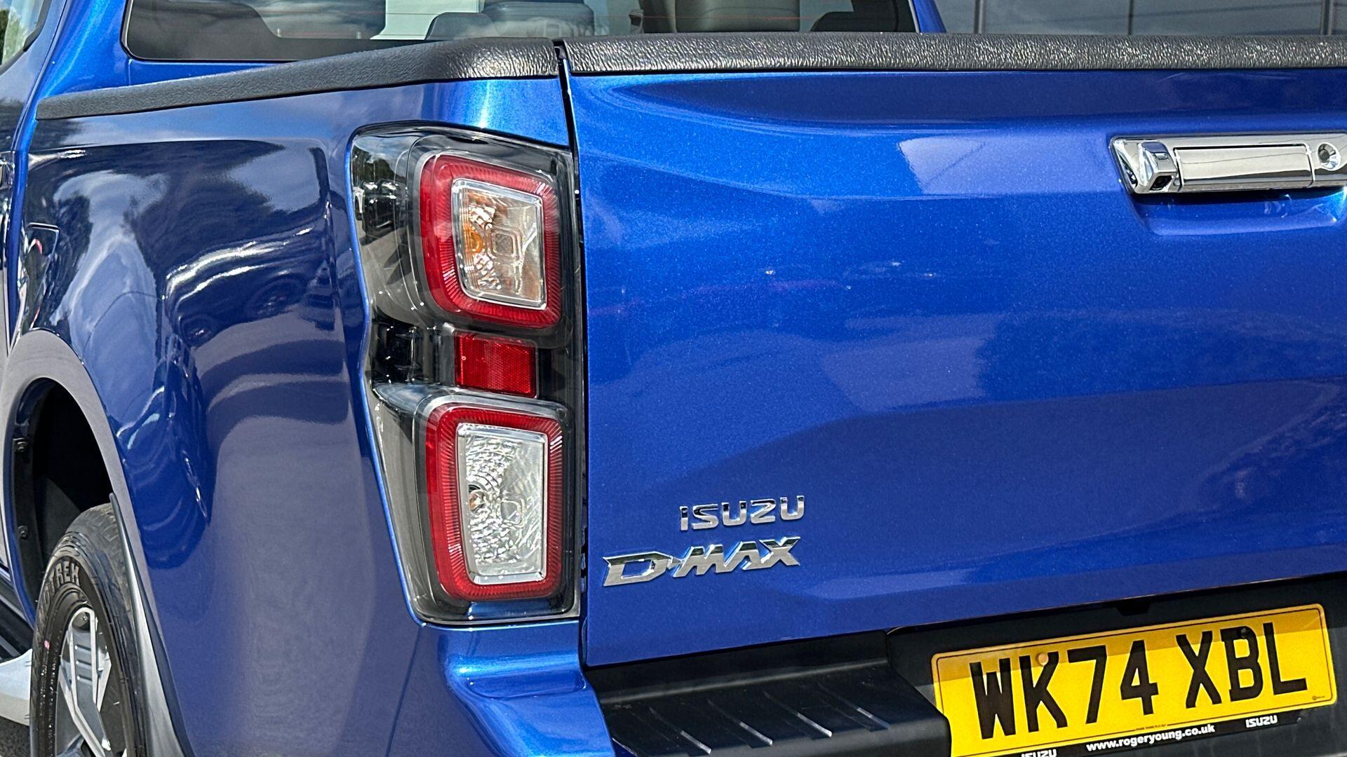 Isuzu D-Max view 19