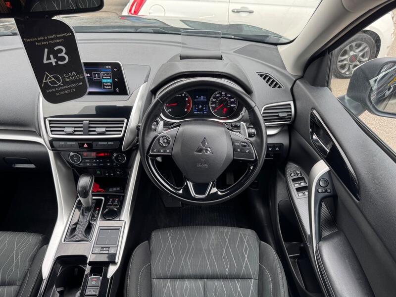 Mitsubishi Eclipse Cross view 14