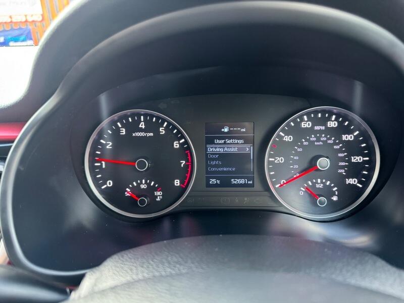 Kia Rio view 33