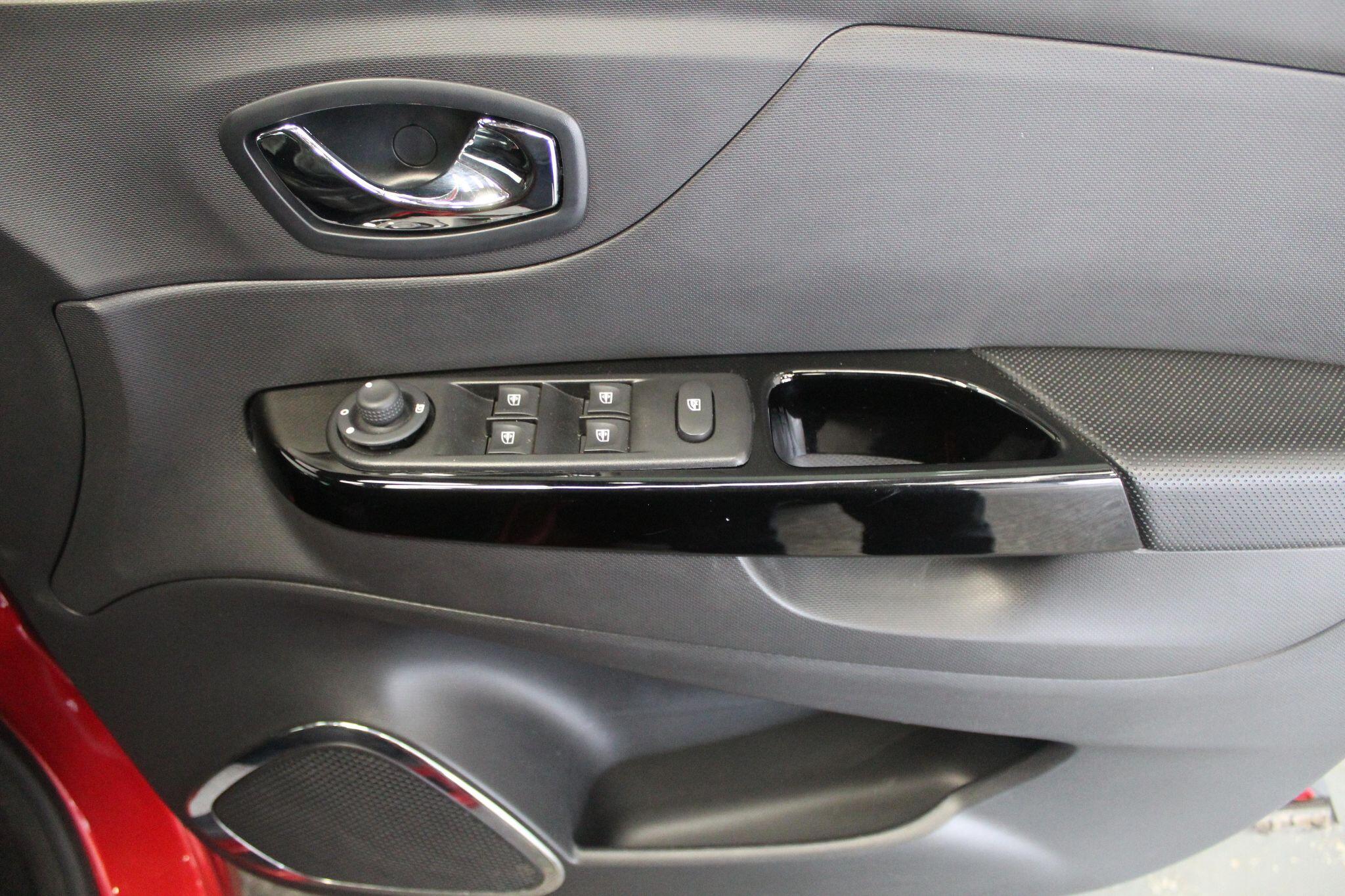 Renault Captur view 47