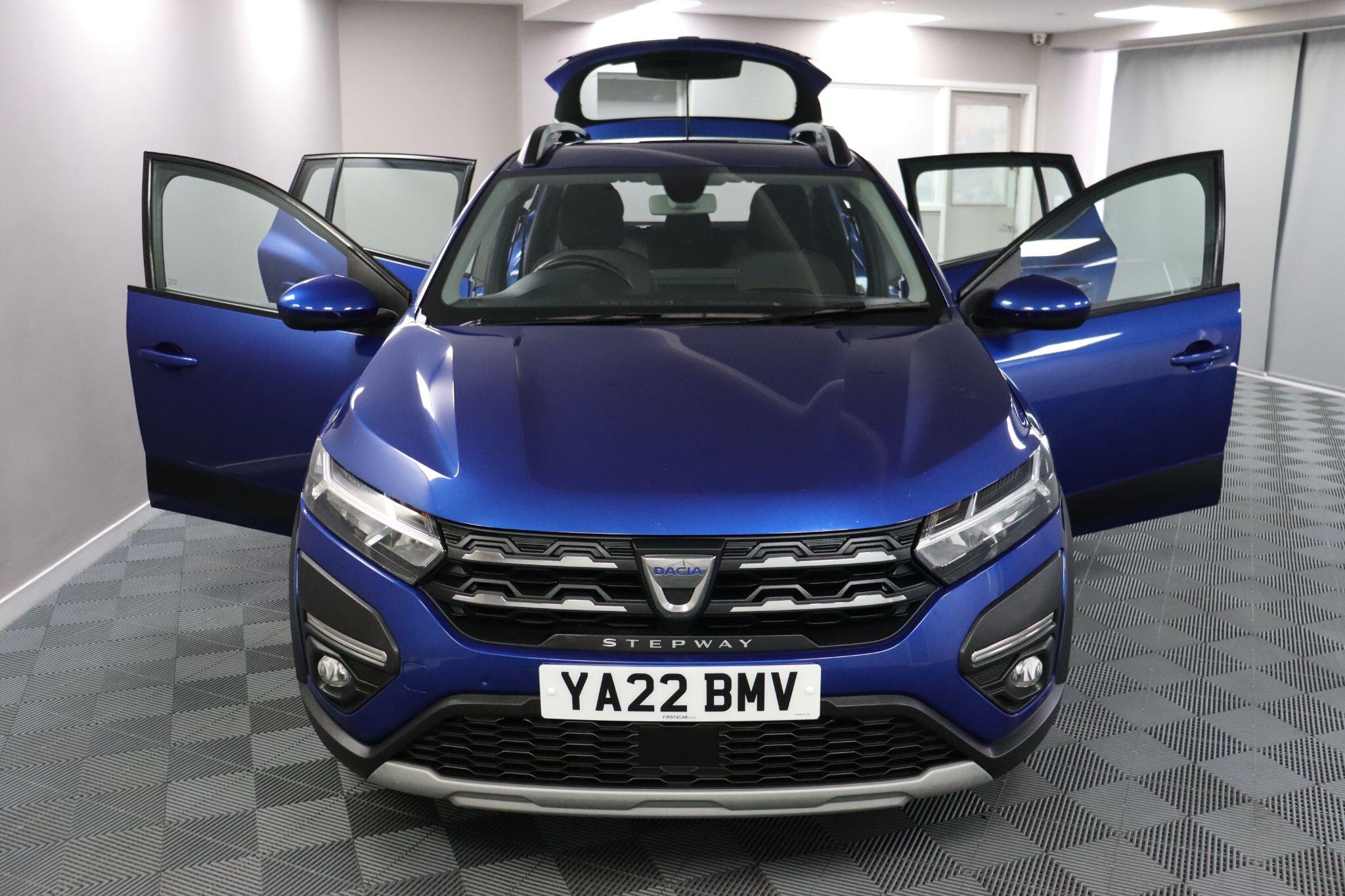 Dacia Sandero Stepway view 12