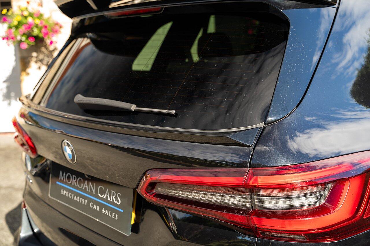 BMW X5 view 15